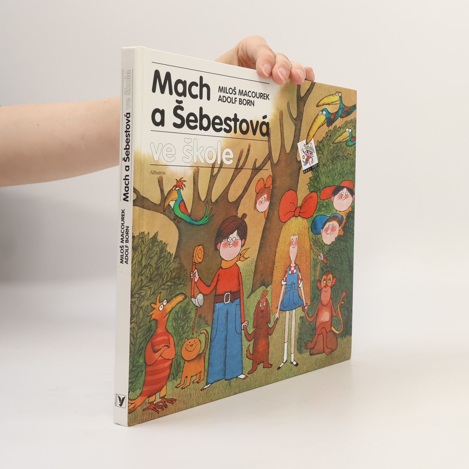 Miloš Macourek Mach a Šebestová ve škole