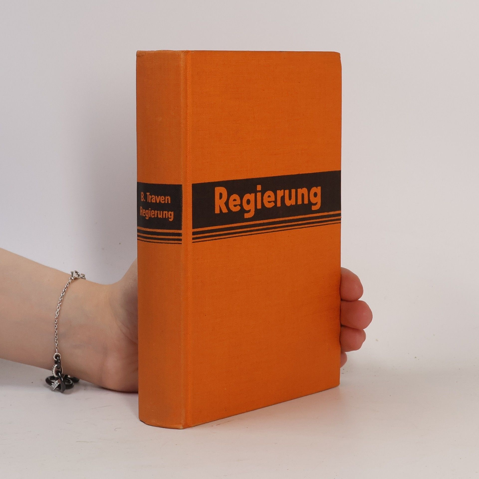 B. Traven Regierung