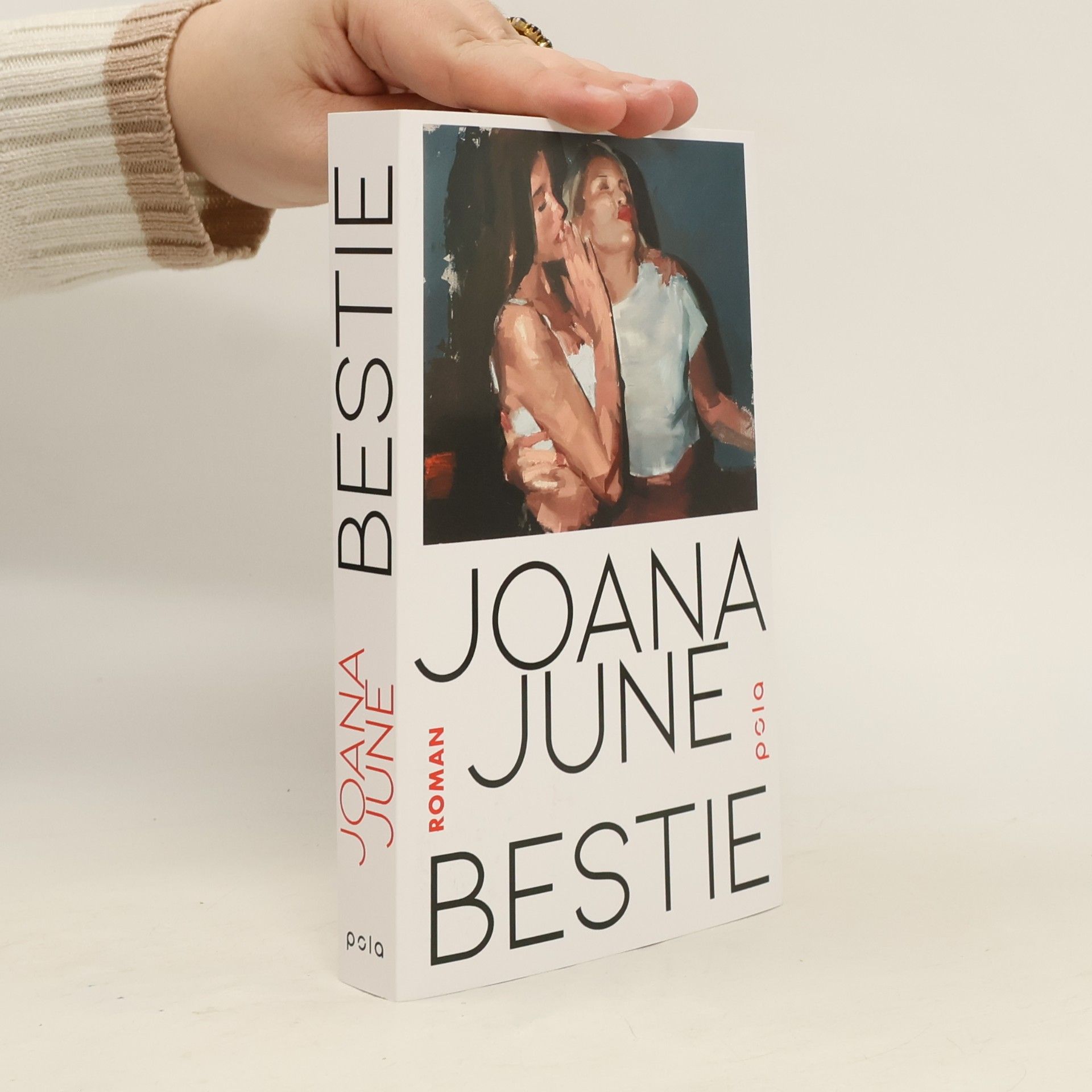 Joana June Bestie