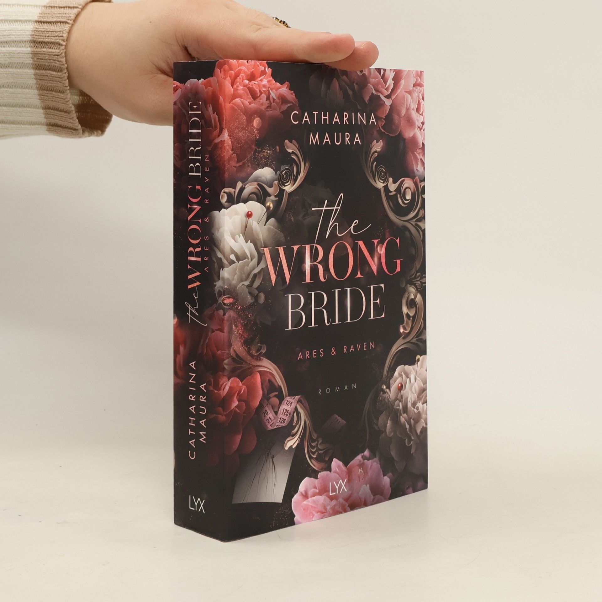 Catharina Maura The wrong bride