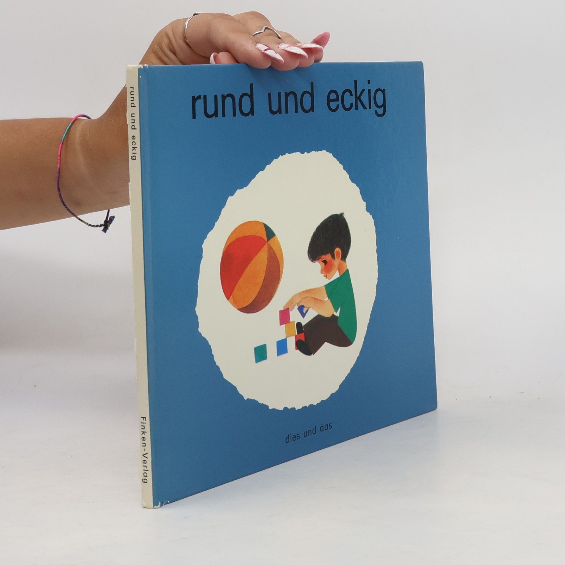 Kolektiv autorů Rund und eckig