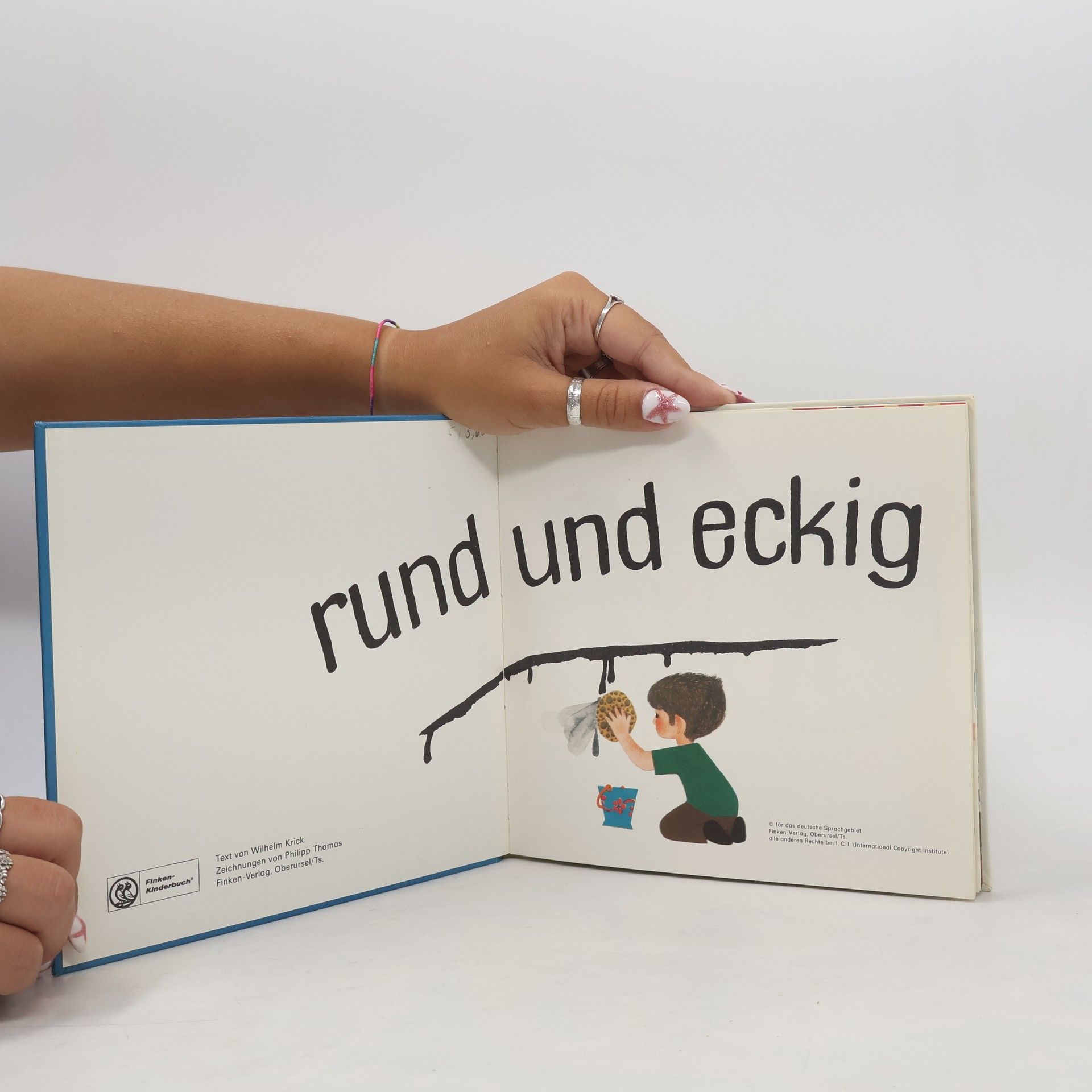 Kolektiv autorů Rund und eckig