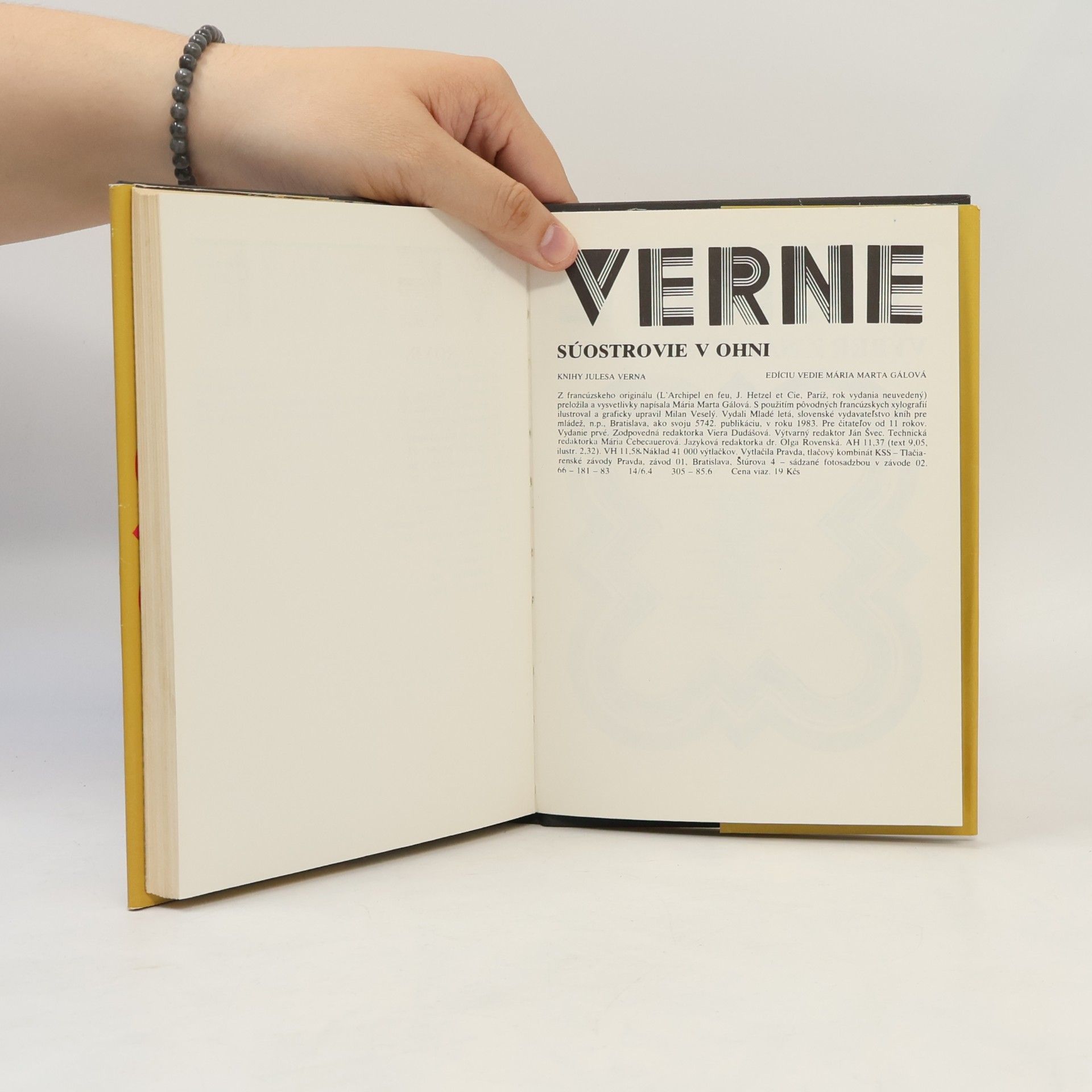 Jules Verne Súostrovie v ohni