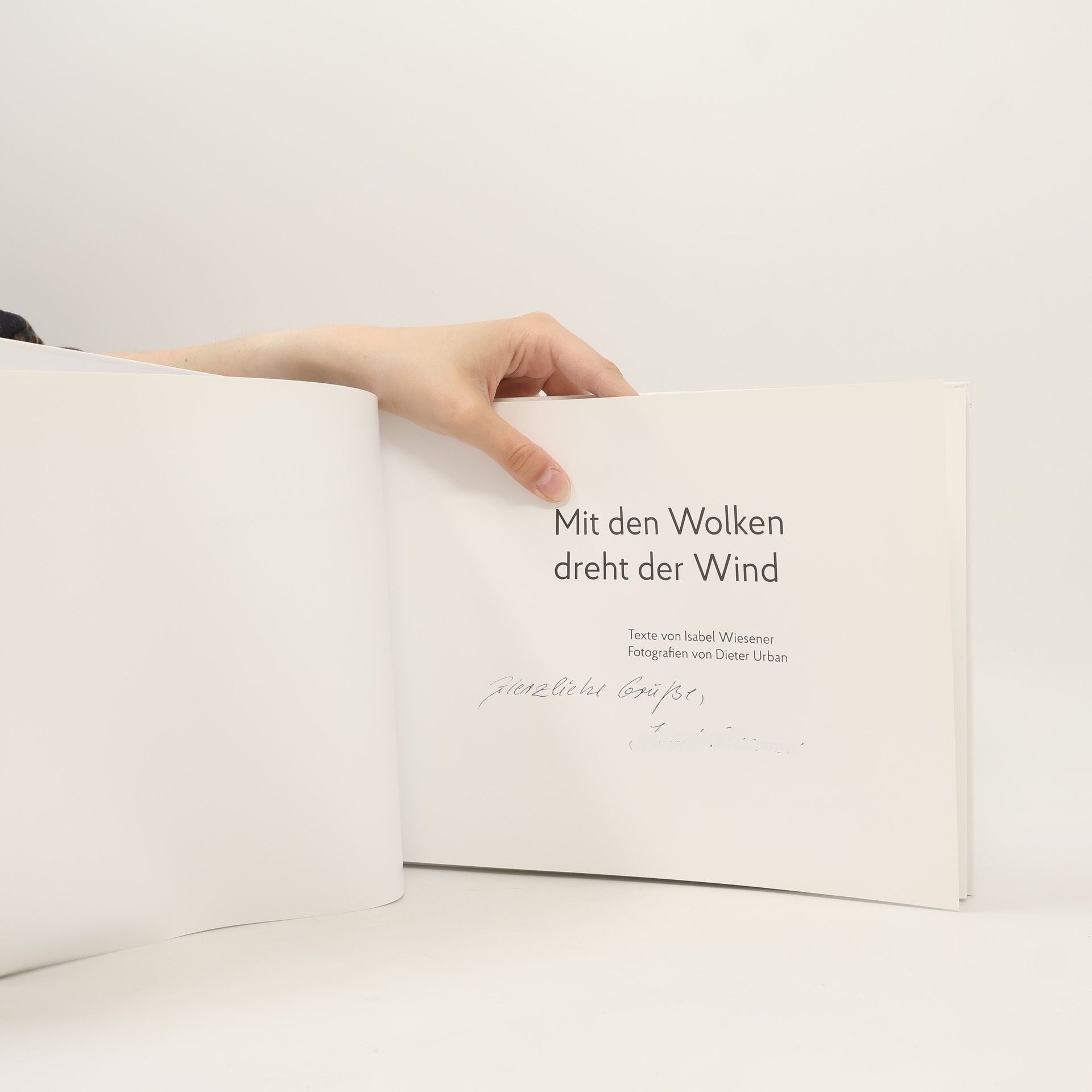 Isabel Wiesener Mit den Wolken dreht der Wind