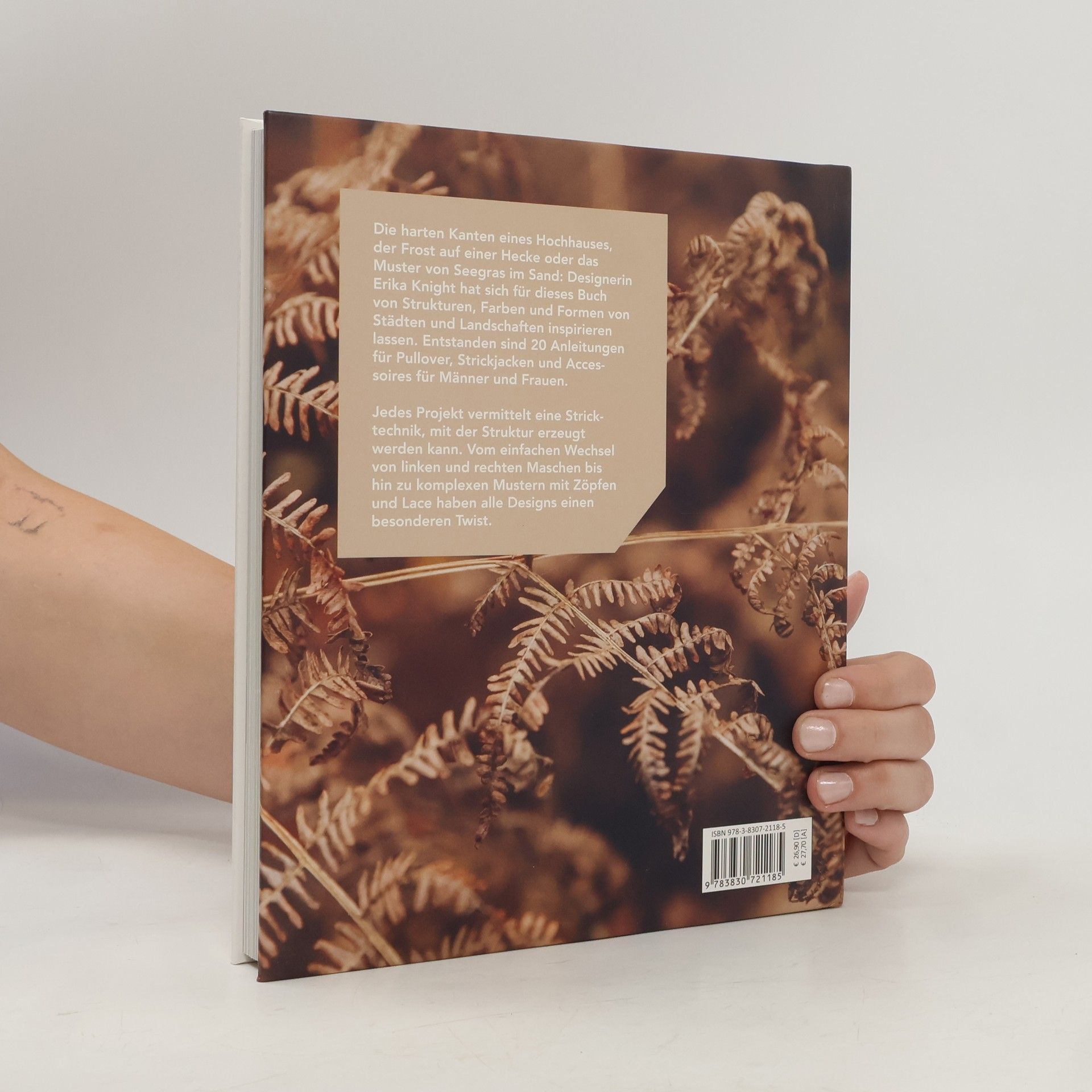 Erika Knight Texturen stricken. 20 zeitlose Modelle inspiriert von Natur und urbanem Design.