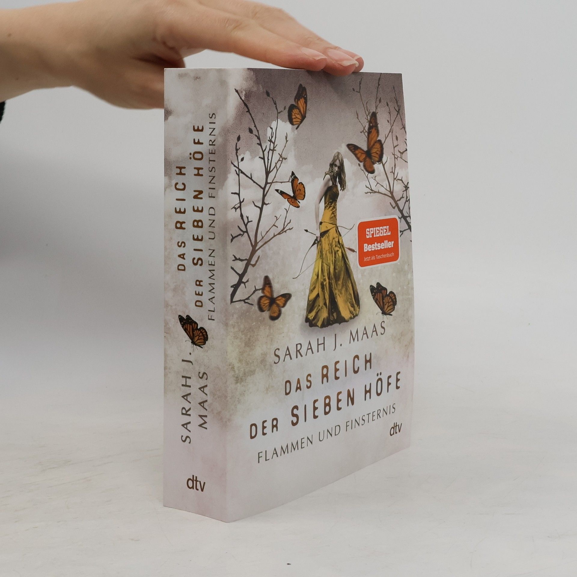 Sarah J. Maas Das Reich der Sieben Höfe. Flammen und Finsternis