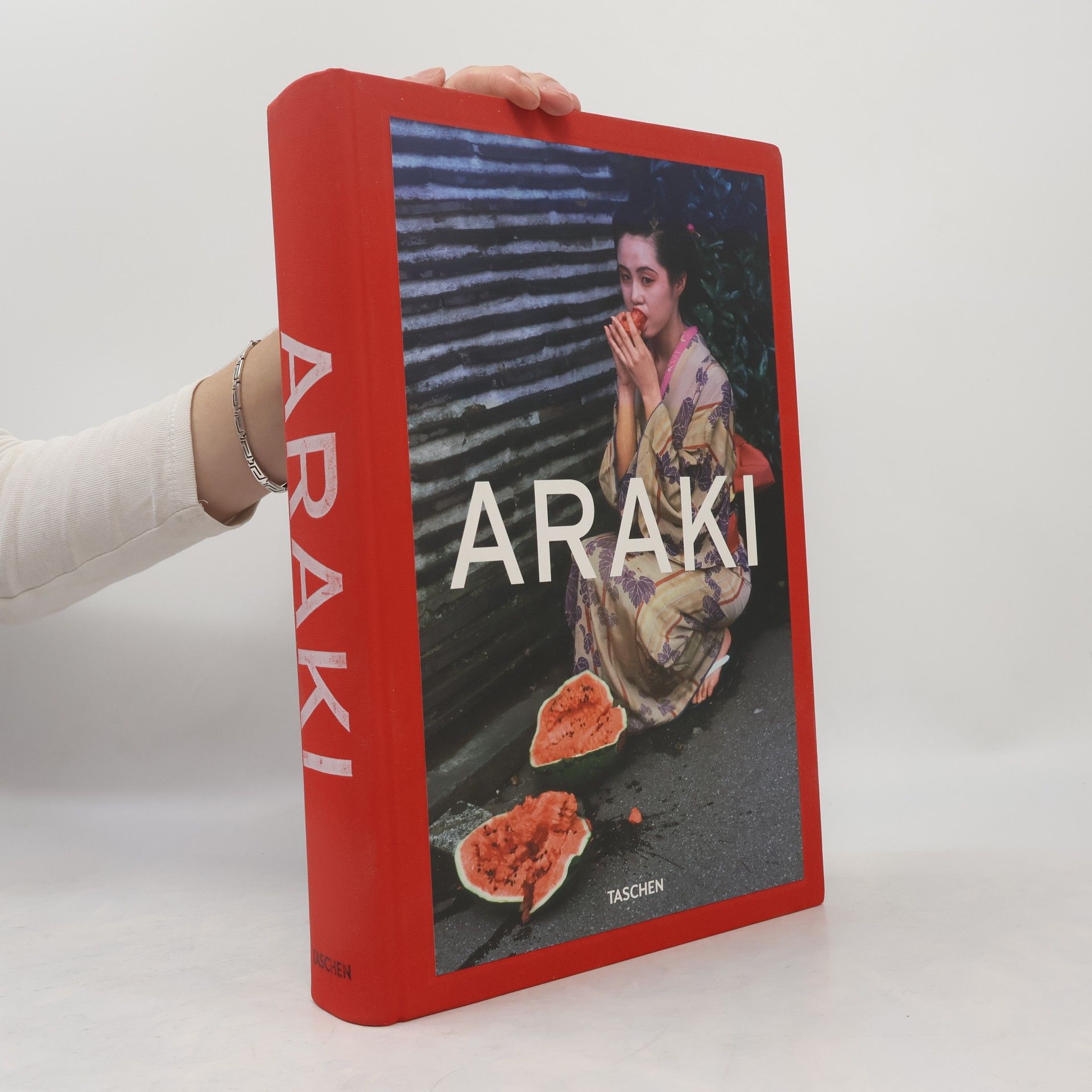 Nobuyoshi Araki Araki