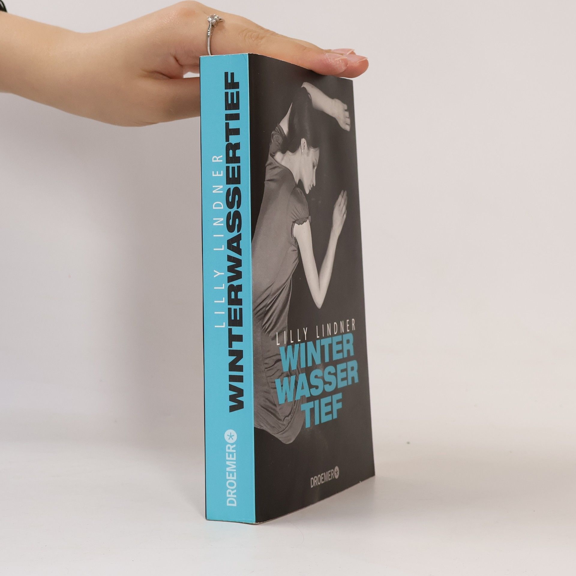 Lilly Lindner Winterwassertief