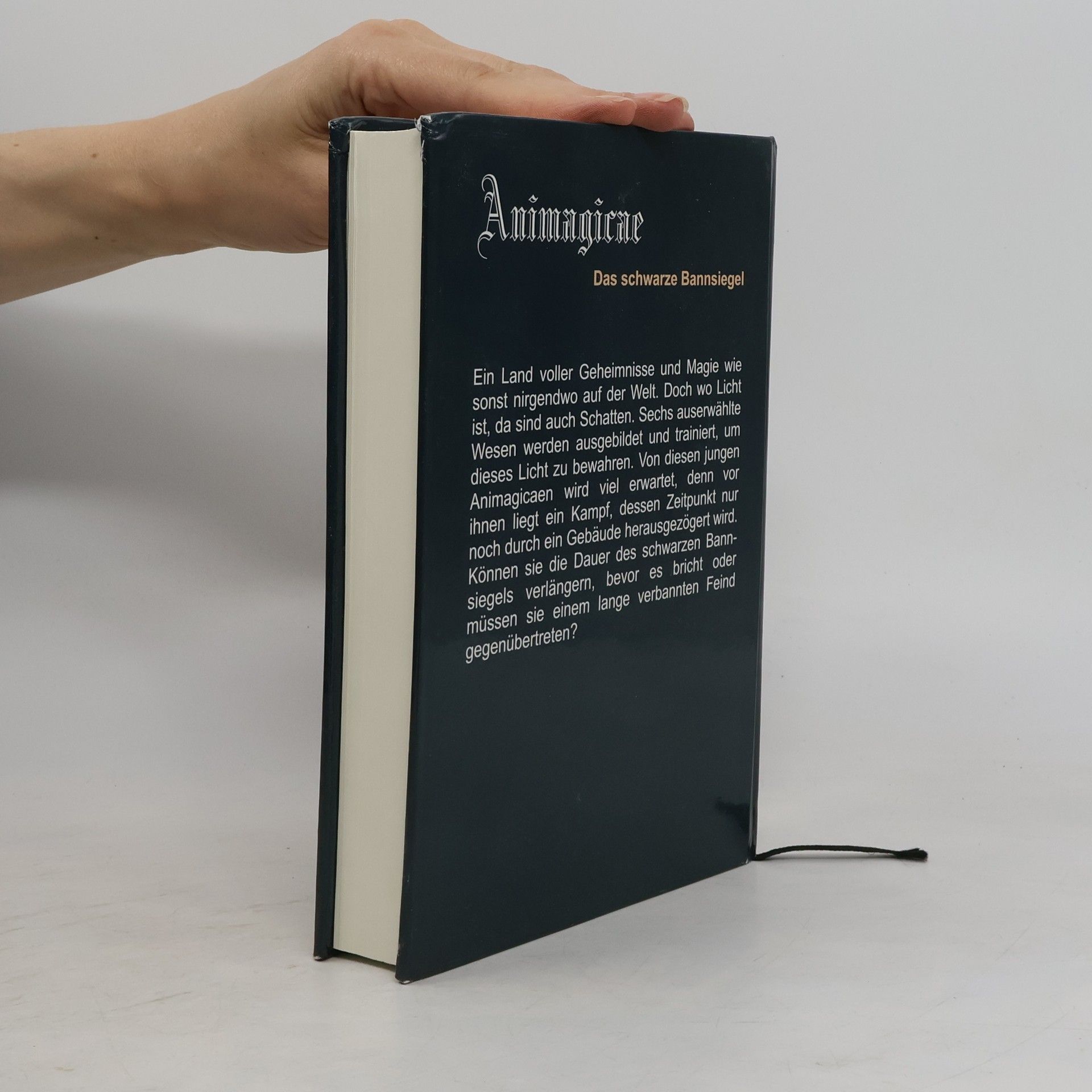 Mia Rendenbach Animagicae 1