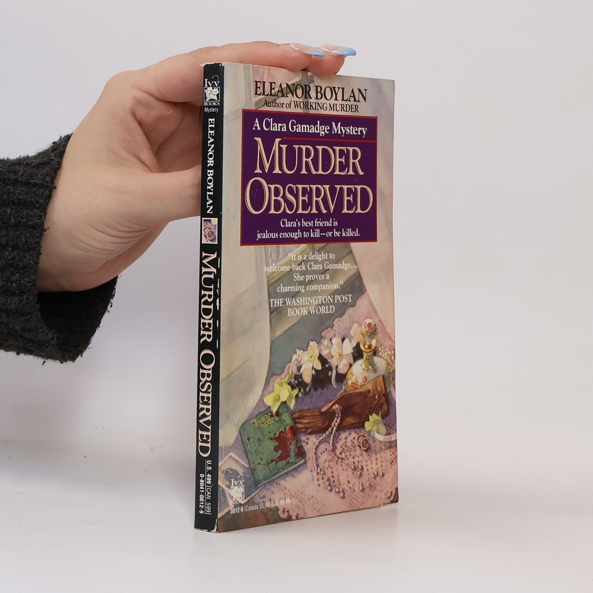A Clara Gamadge Mystery: Murder Observed