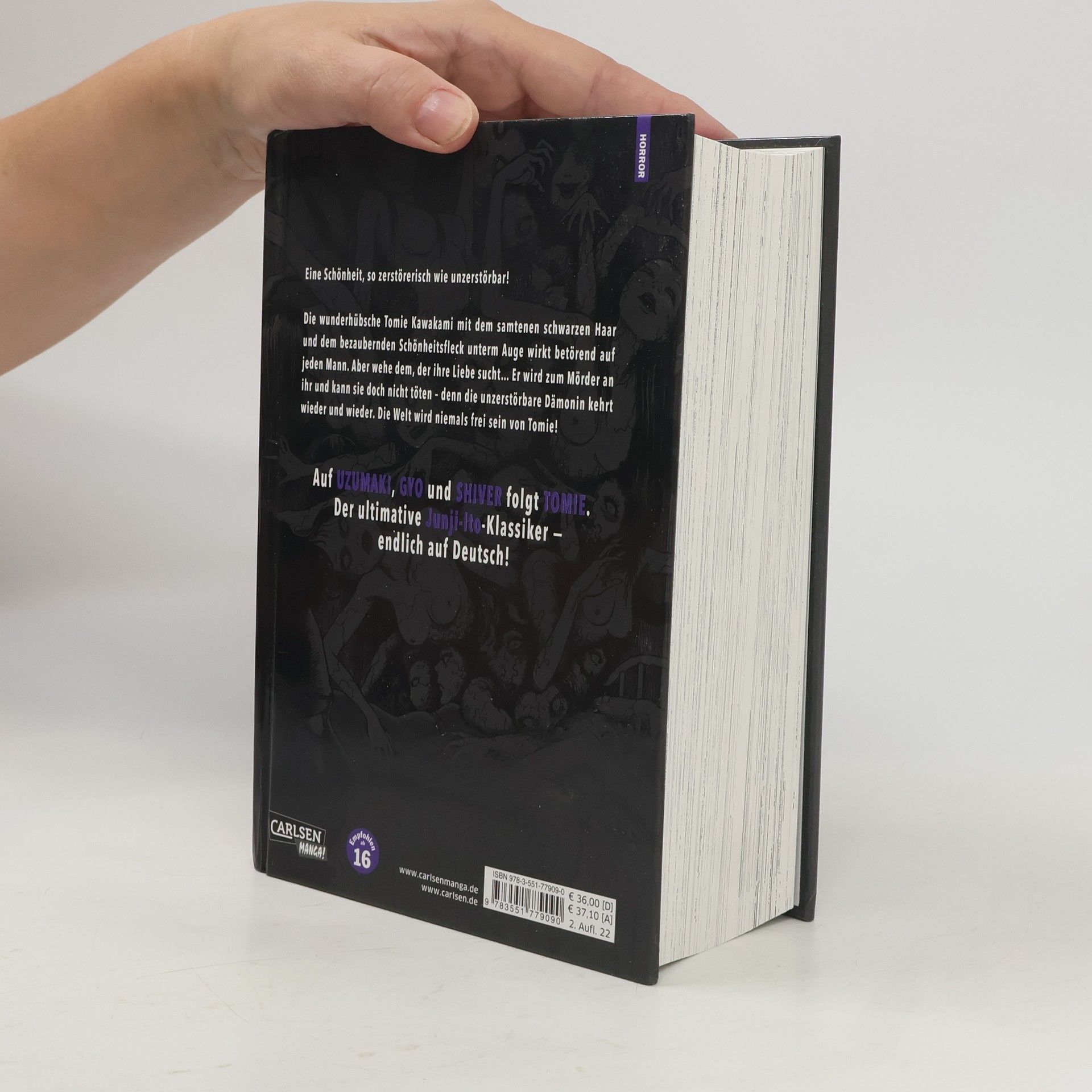 Džundži Itó Tomie Deluxe