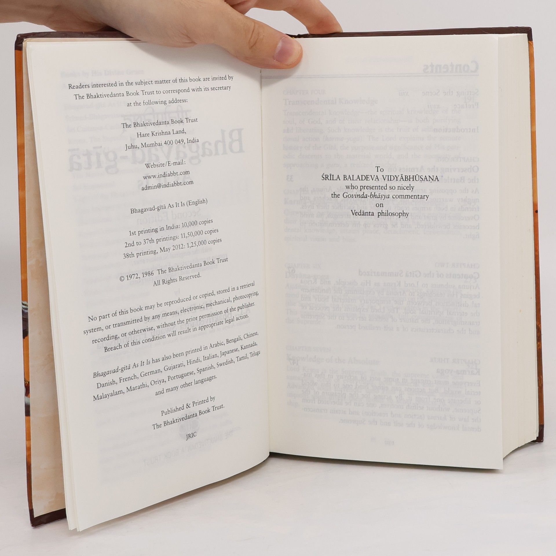 Šrí Šrímad A. Č. Bhaktivédanta Swami Prabhupáda Bhagavad-Gita. As It Is