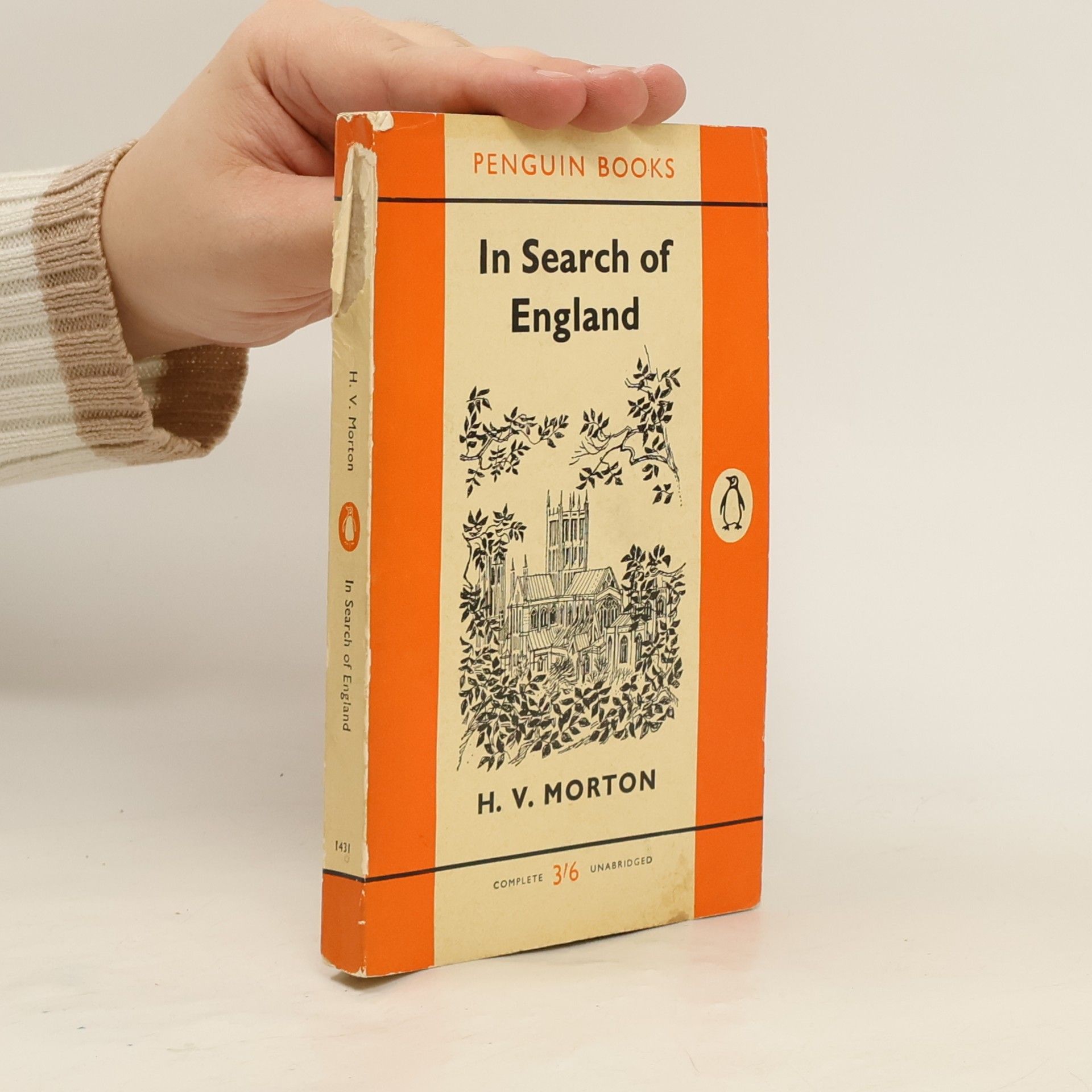 Henry Vollam Morton In Search of England