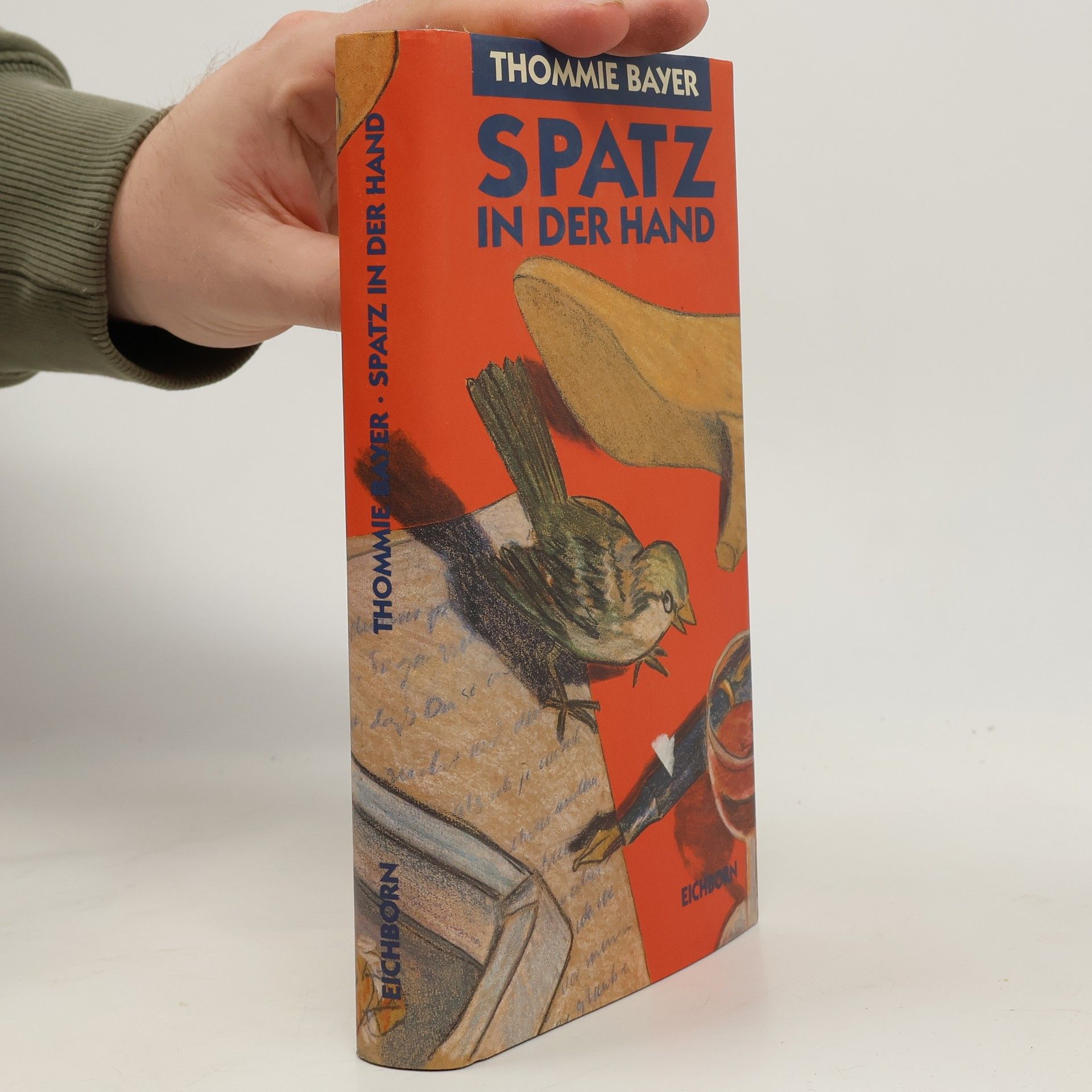 Thommie Bayer Spatz in der Hand