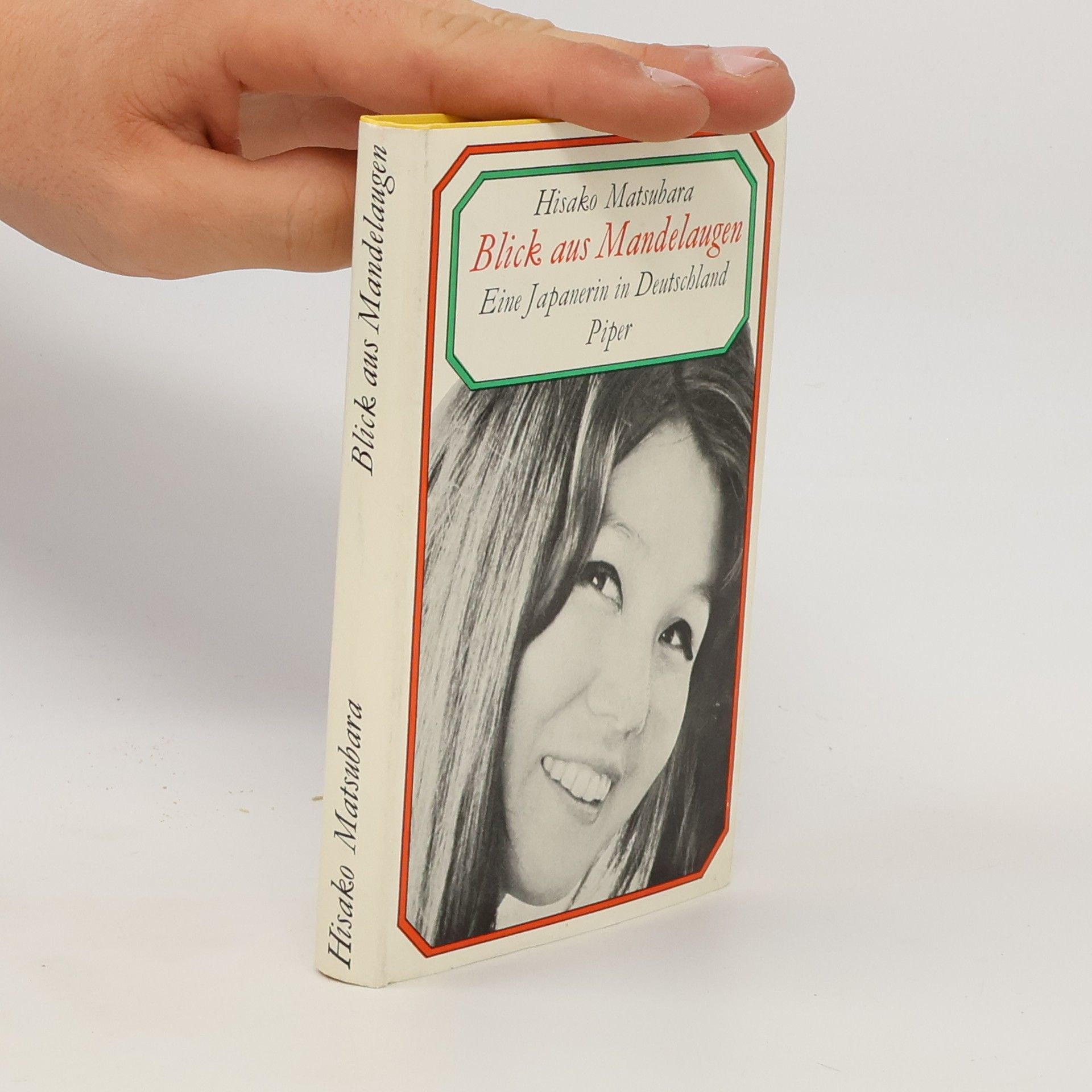 Hisako Matsubara Blick aus Mandelaugen