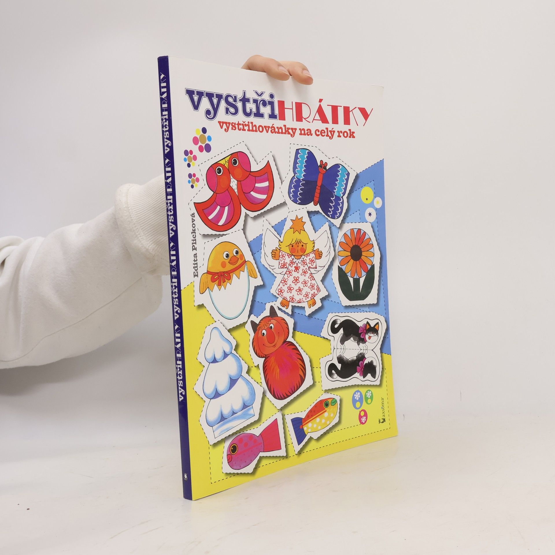 Vystřihrátky. Vystřihovánky na celý rok
