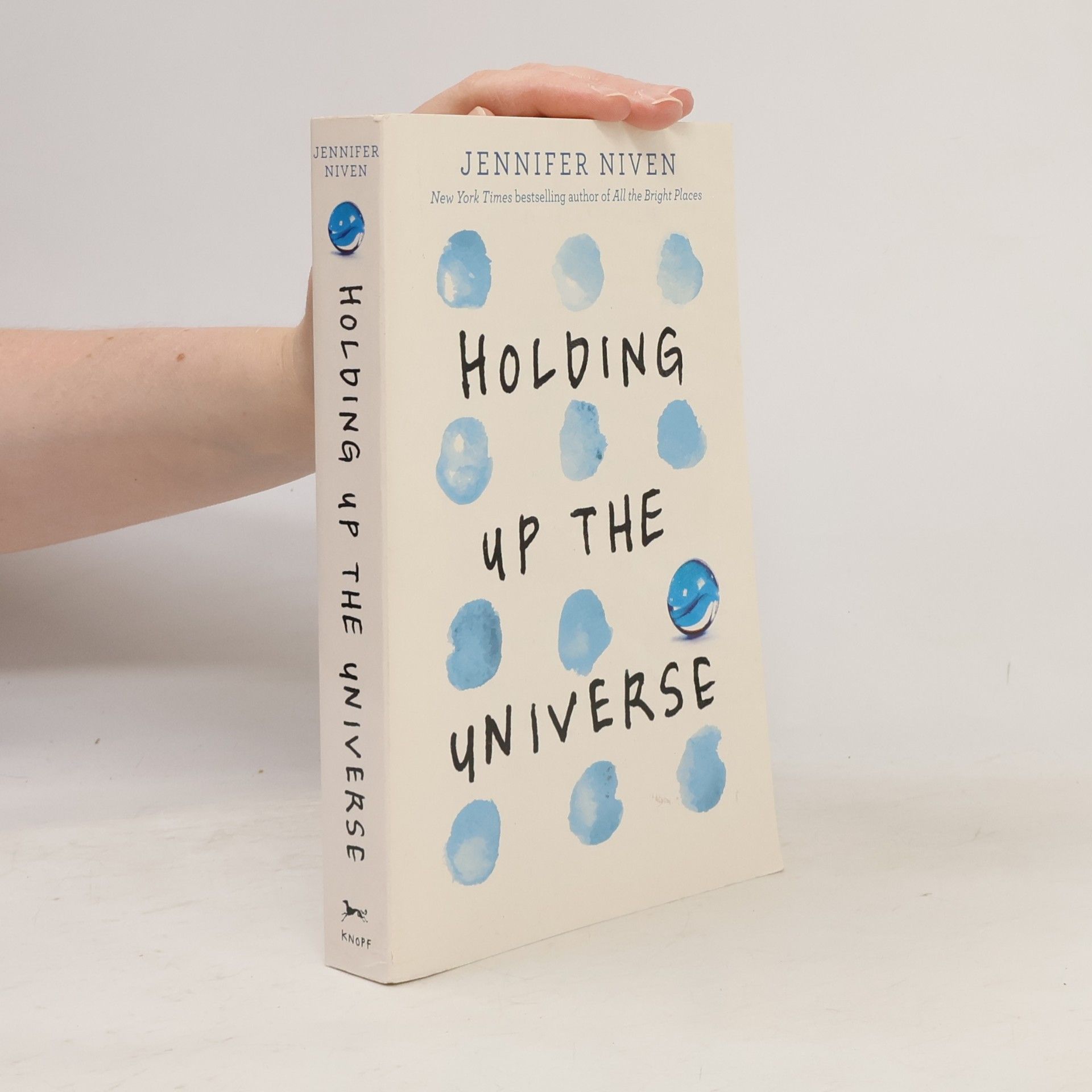 Jennifer Niven Holding Up the Universe