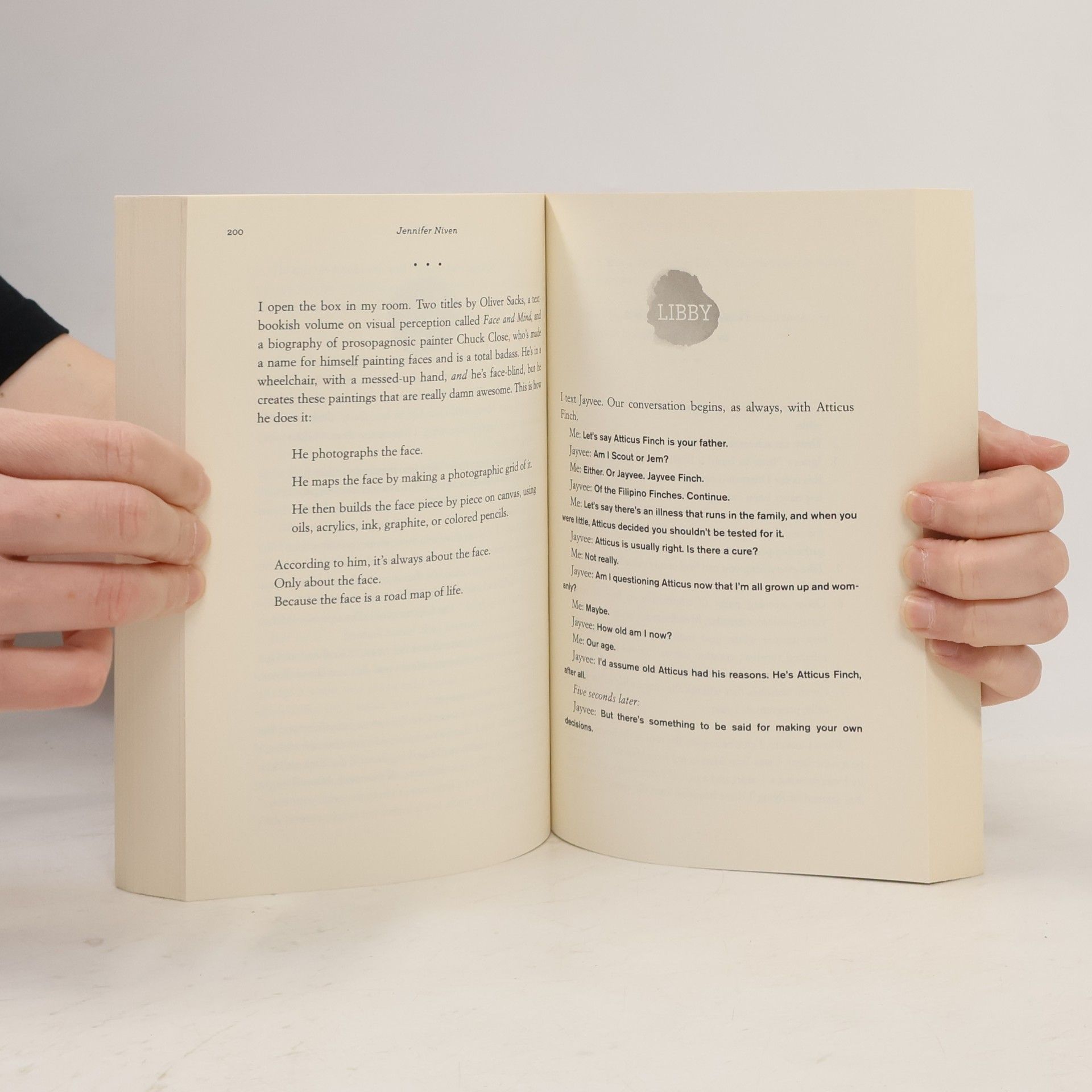 Jennifer Niven Holding Up the Universe