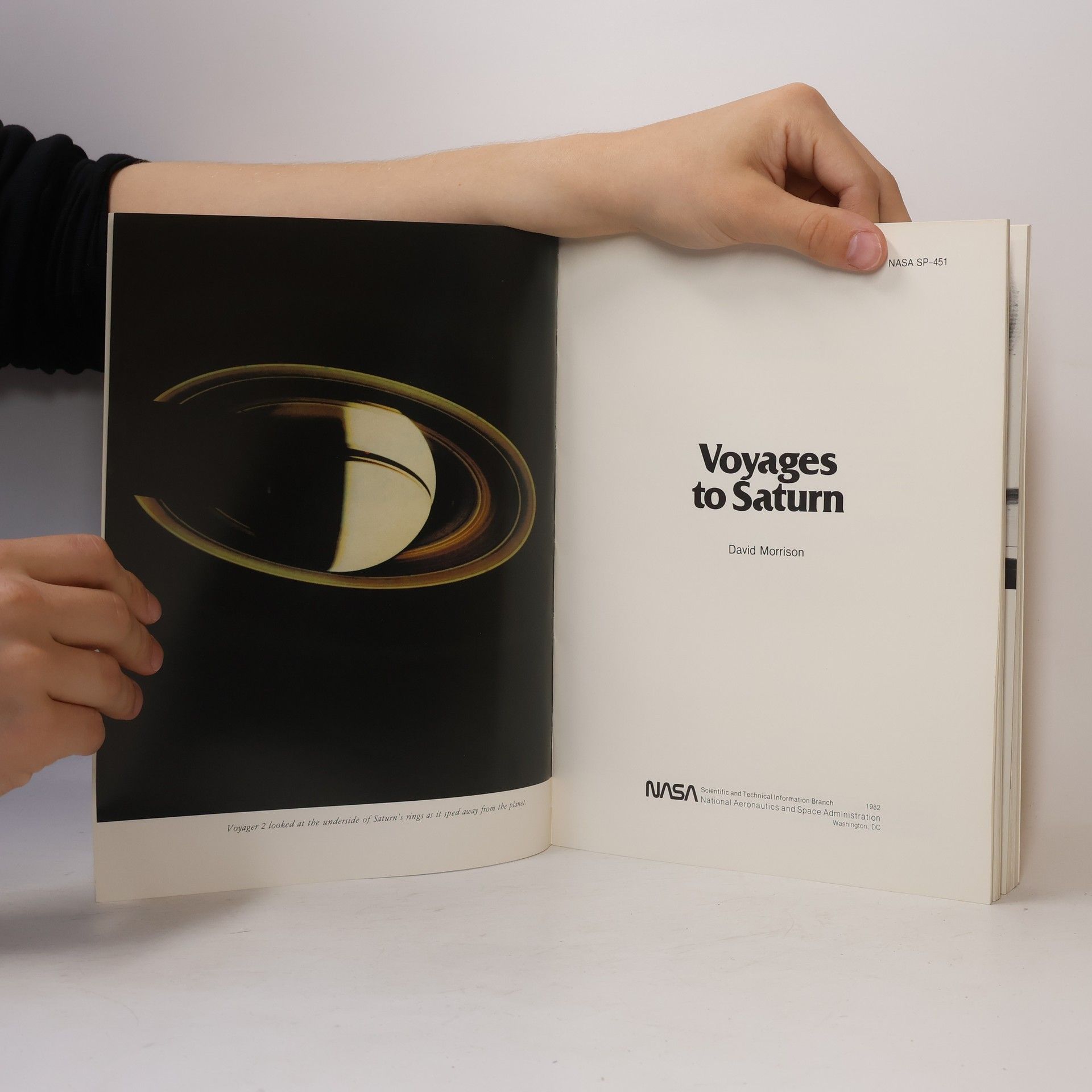 David A. Morrison Voyages to Saturn