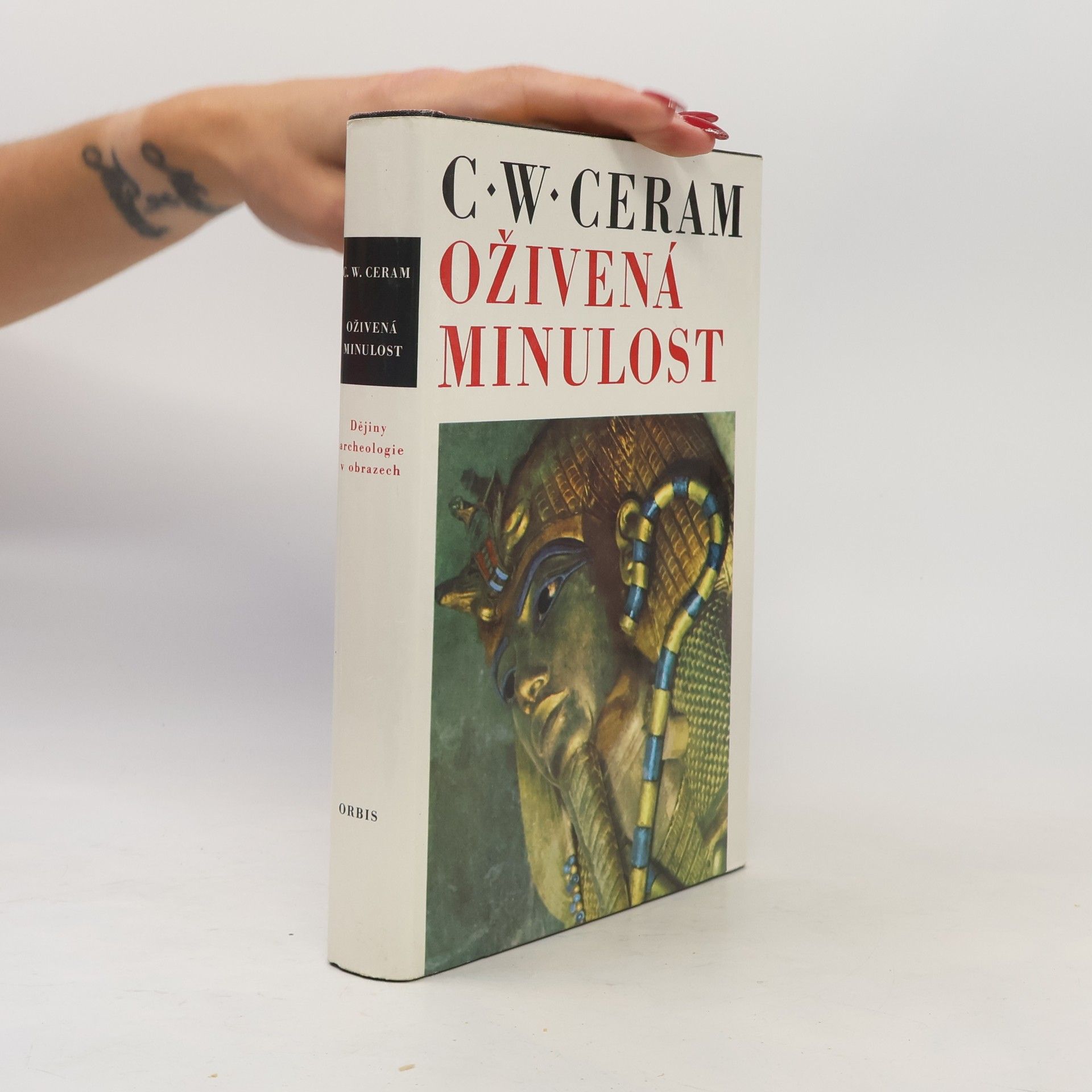 C. W. Ceram Oživená minulost