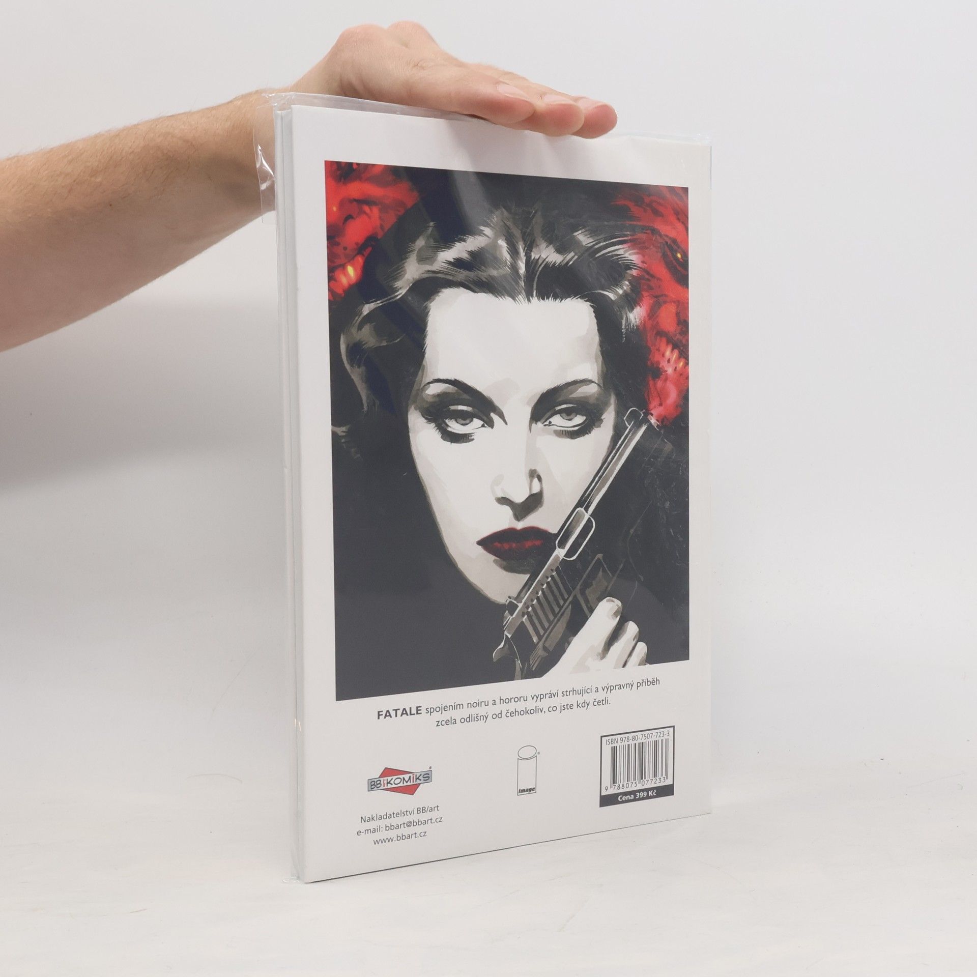 Ed Brubaker Fatale. Kniha první, Smrt je mi v patách