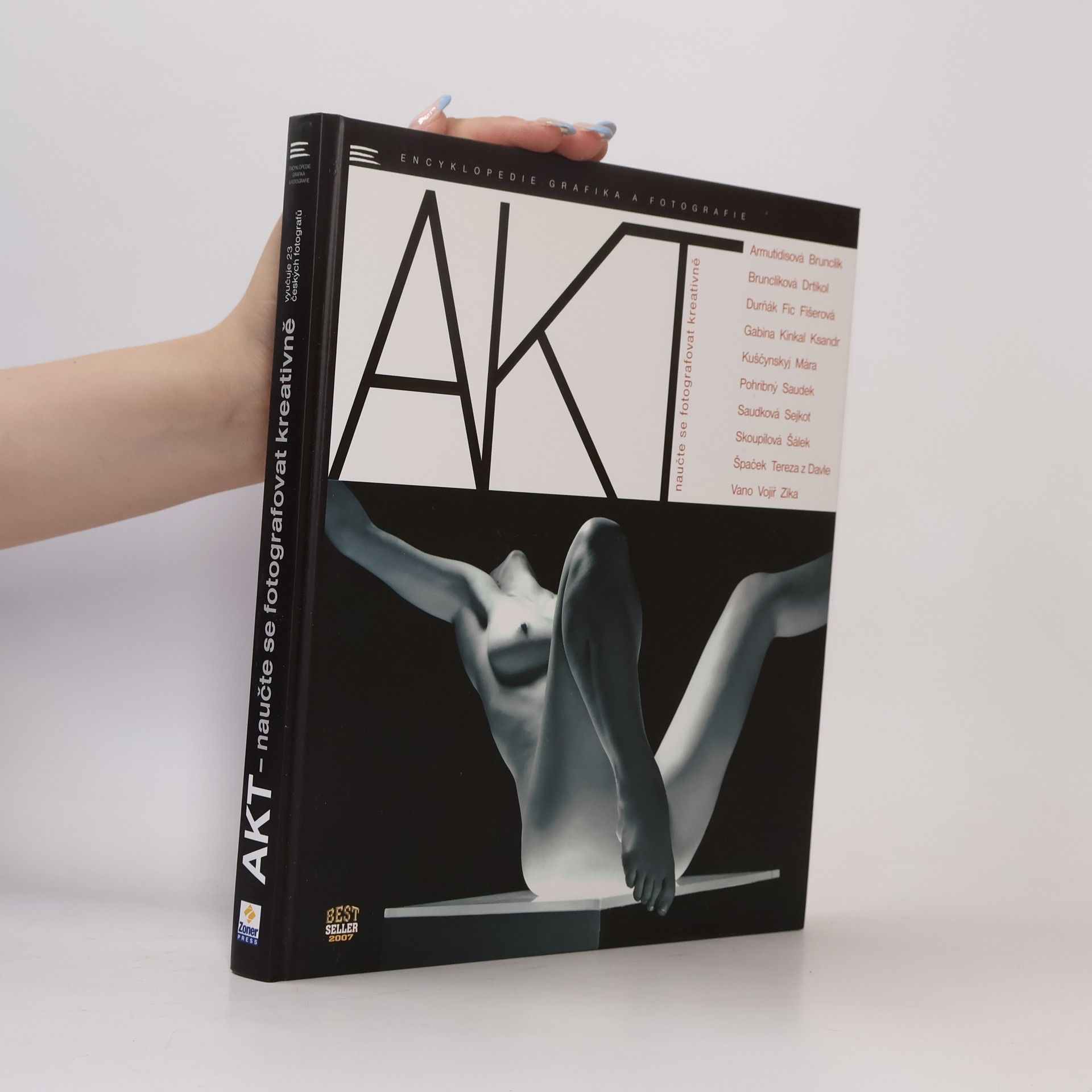 Irena Armutidisová Akt: Naučte se fotografovat kreativně