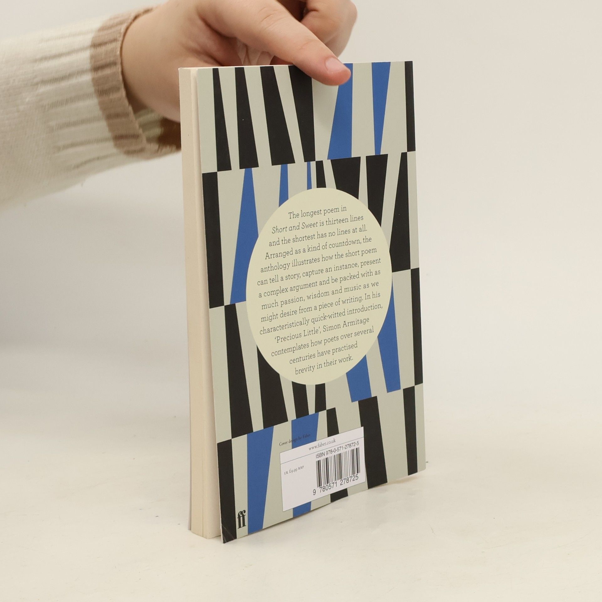 Simon Armitage Short and sweet : 101 very short poems