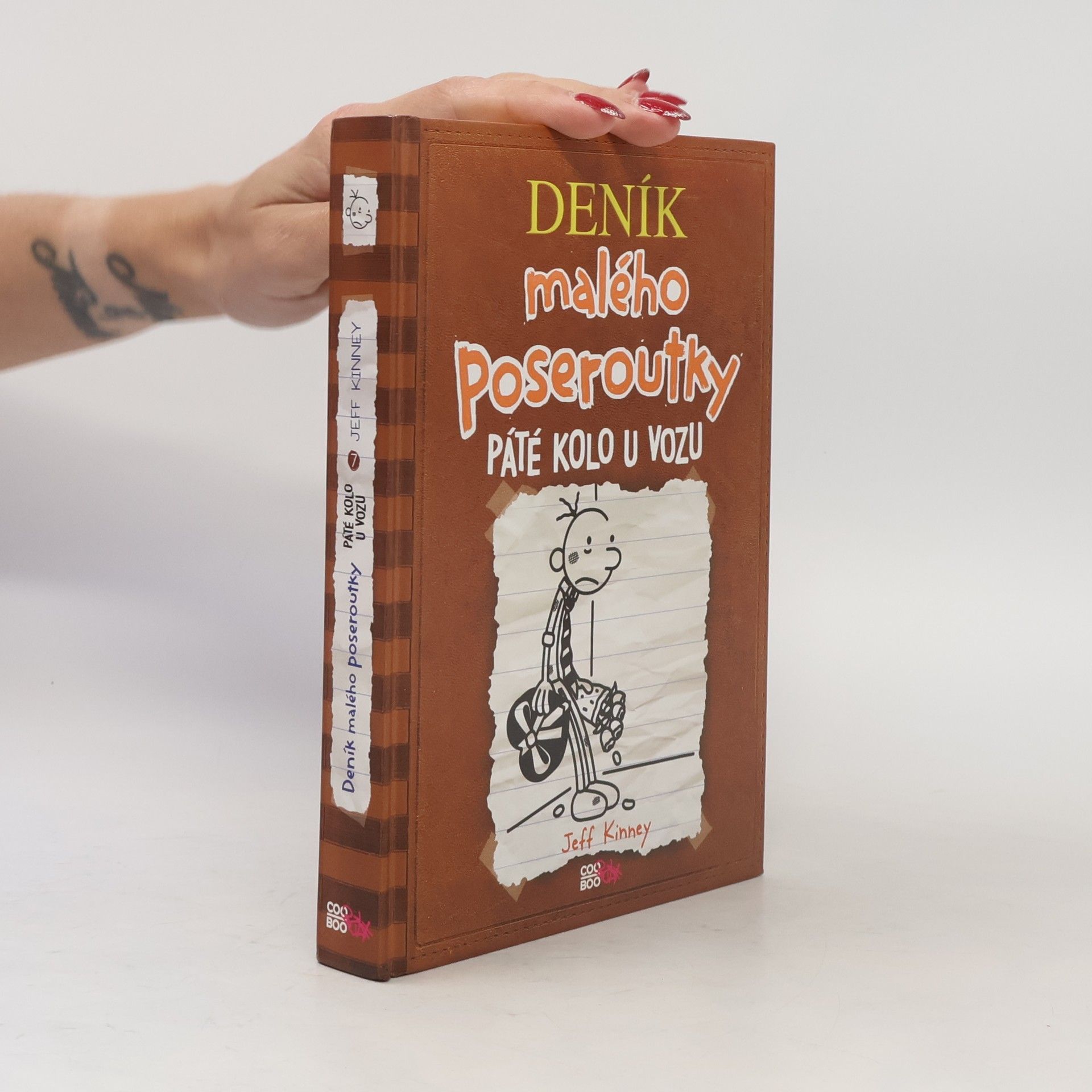 Jeff Kinney Deník malého poseroutky 7. Páté kolo u vozu