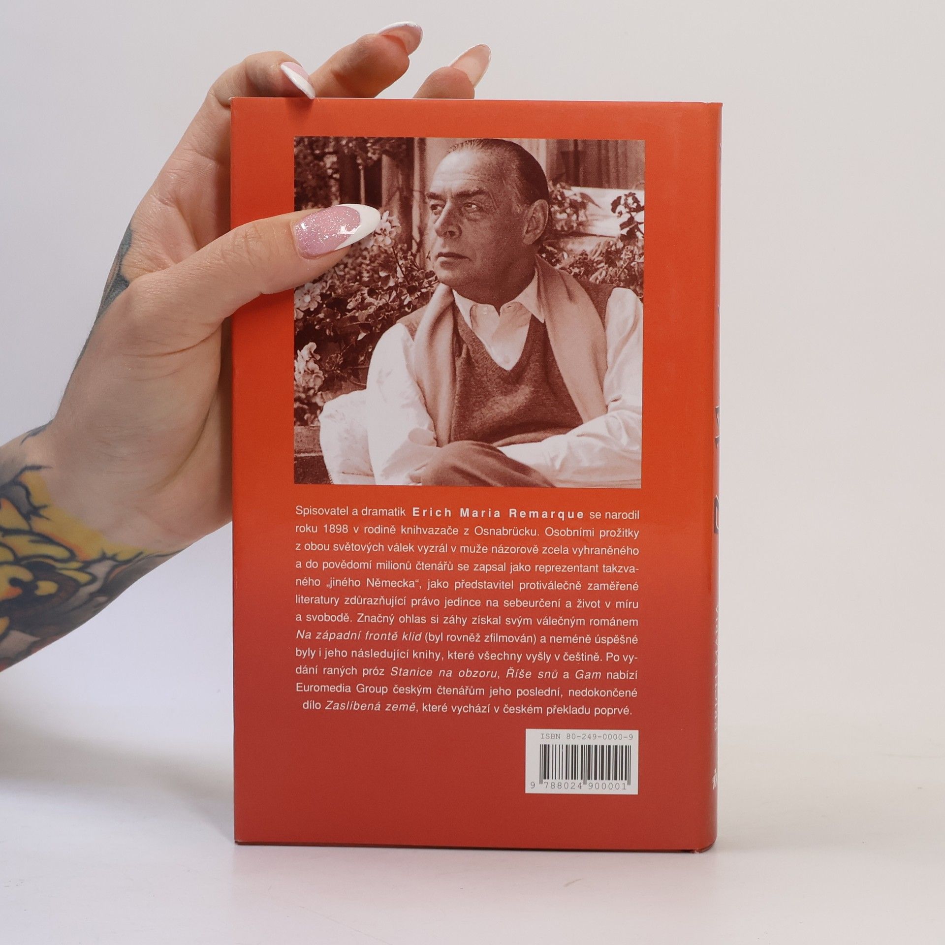 Erich Maria Remarque Zaslíbená země