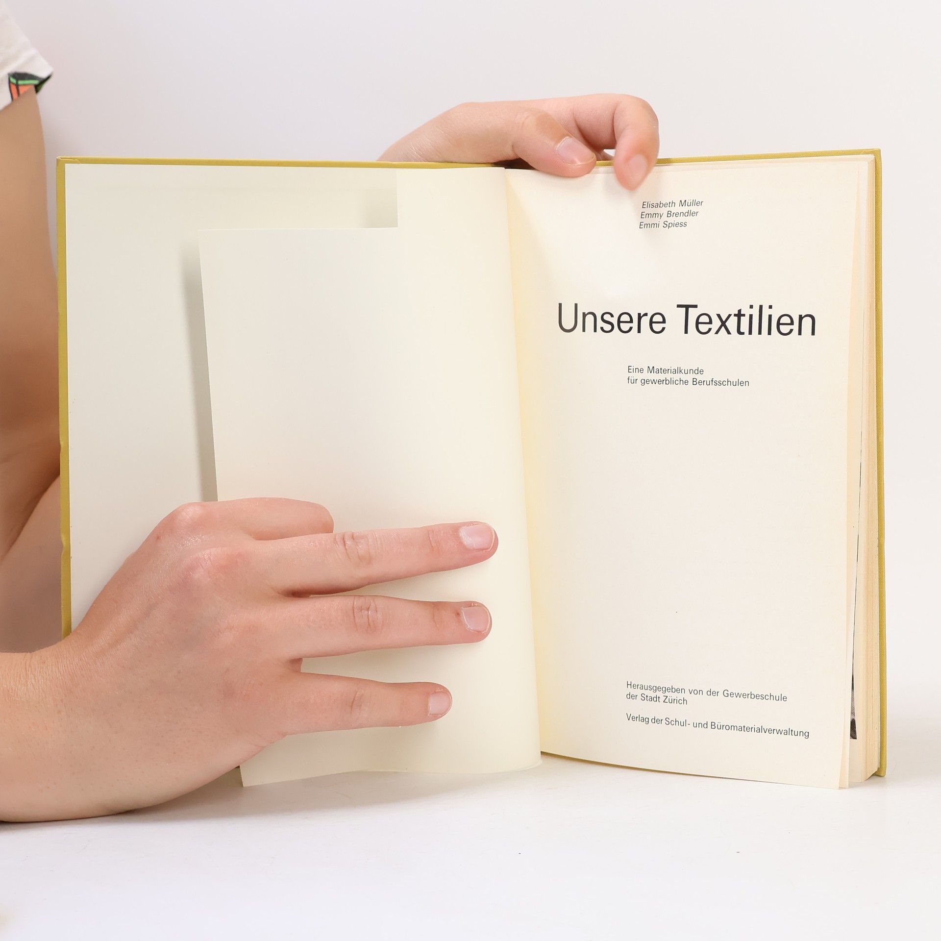 Elisabeth Müller Unsere Textilien