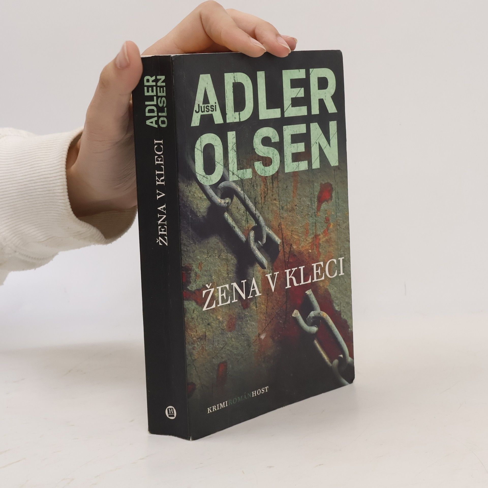 Jussi Adler Olsen Žena v kleci