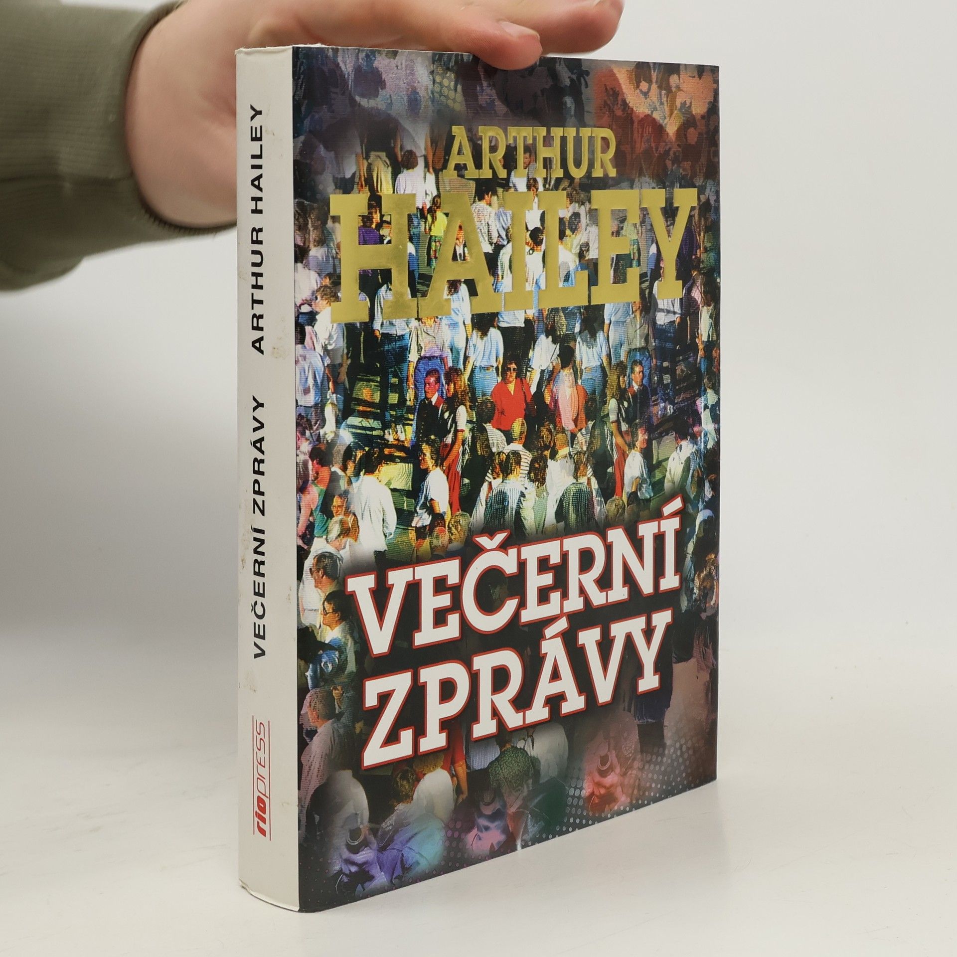 Arthur Hailey Večerní zprávy