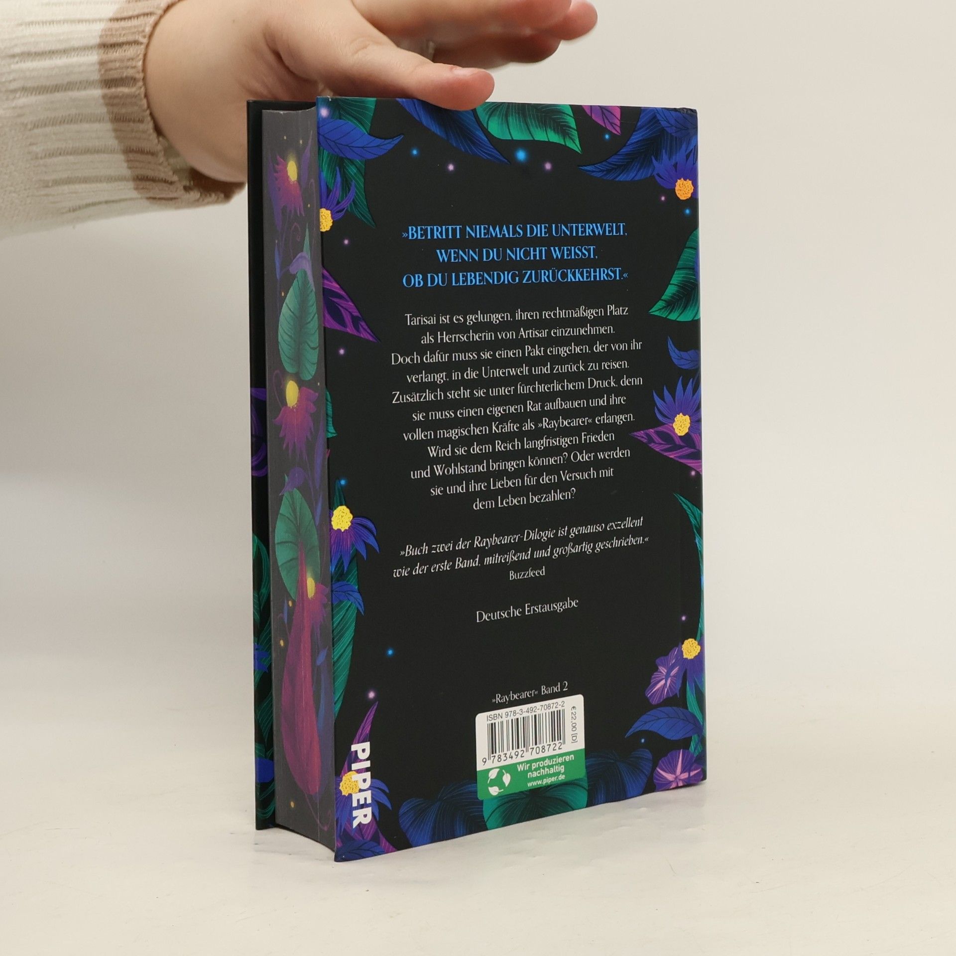 Jordan Ifueko Raybearer – Der Pakt der Abiku. High Fantasy mit westafrikanischem Weltenbau