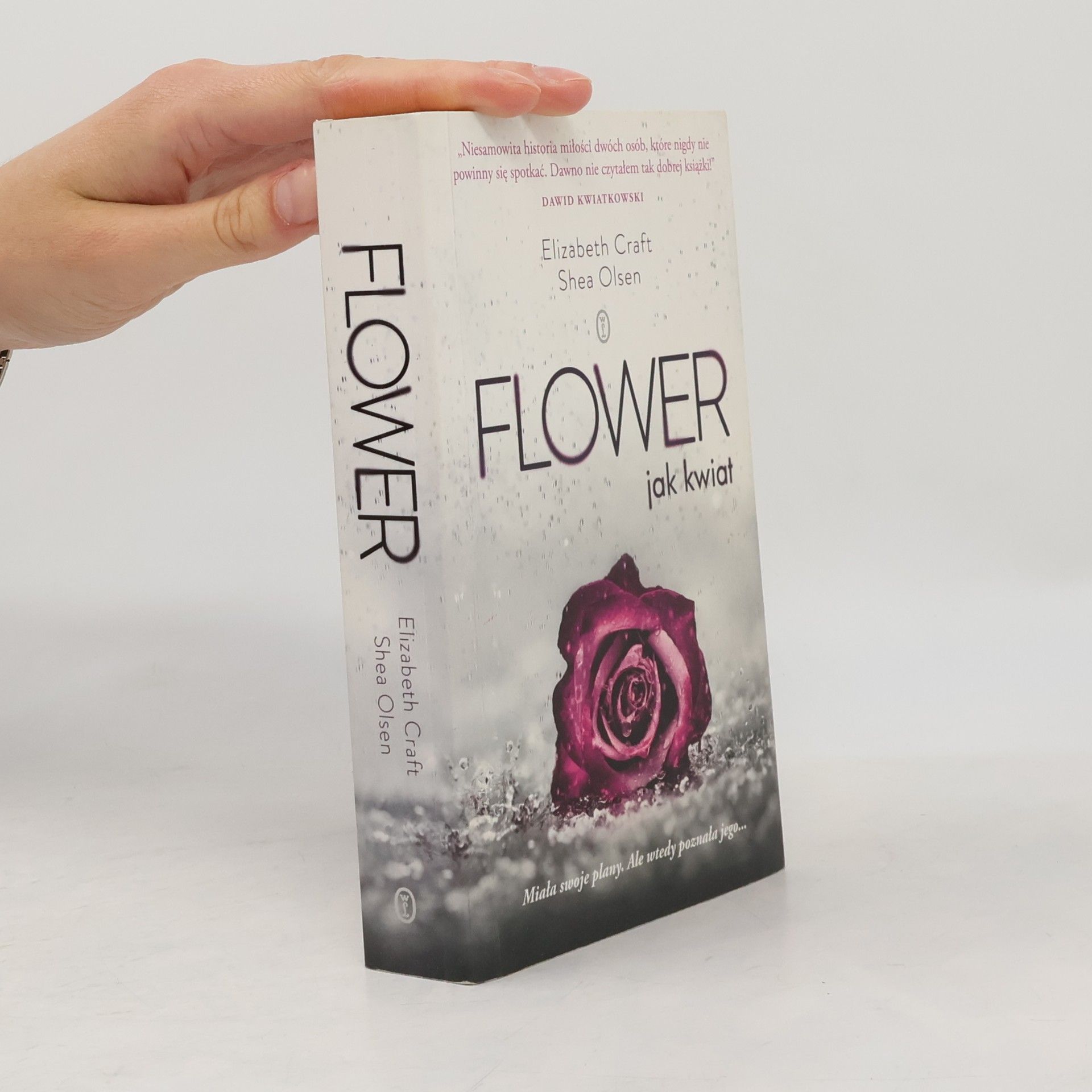 Shea Olsen Flower. Jak kwiat
