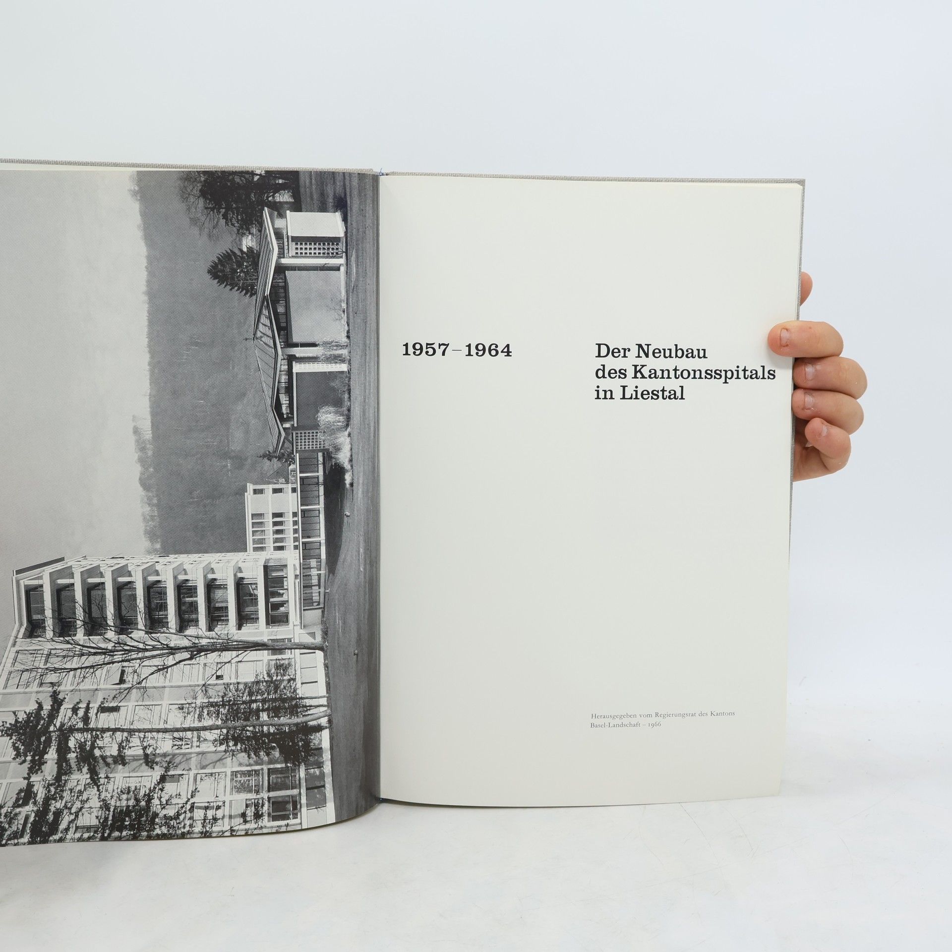 Autores varios Der Neubau des Kantonsspitals in Liestal 1957-1964