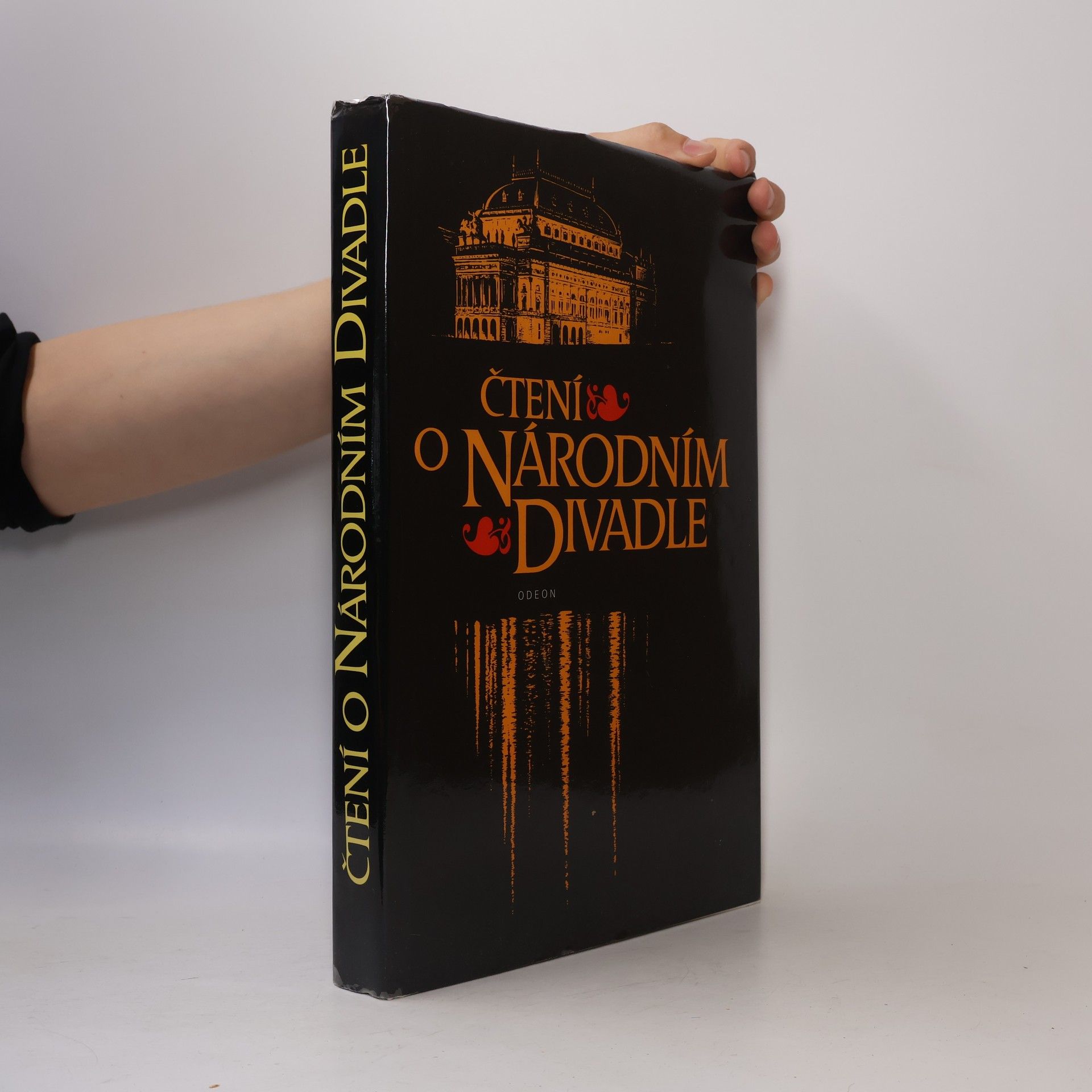 Hana Konečná Čtení o Národním divadle
