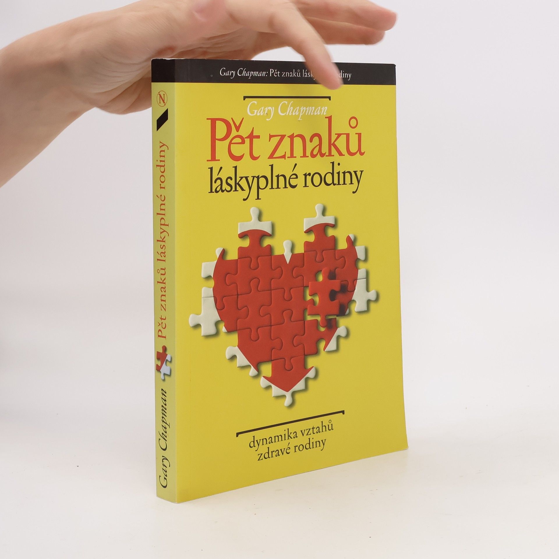 Gary Chapman Pět znaků láskyplné rodiny : dynamika vztahů zdravé rodiny