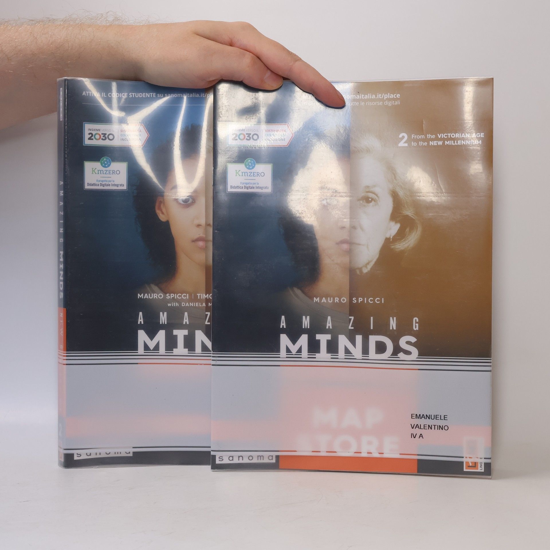 Mauro Spicci Amazing minds. New generation