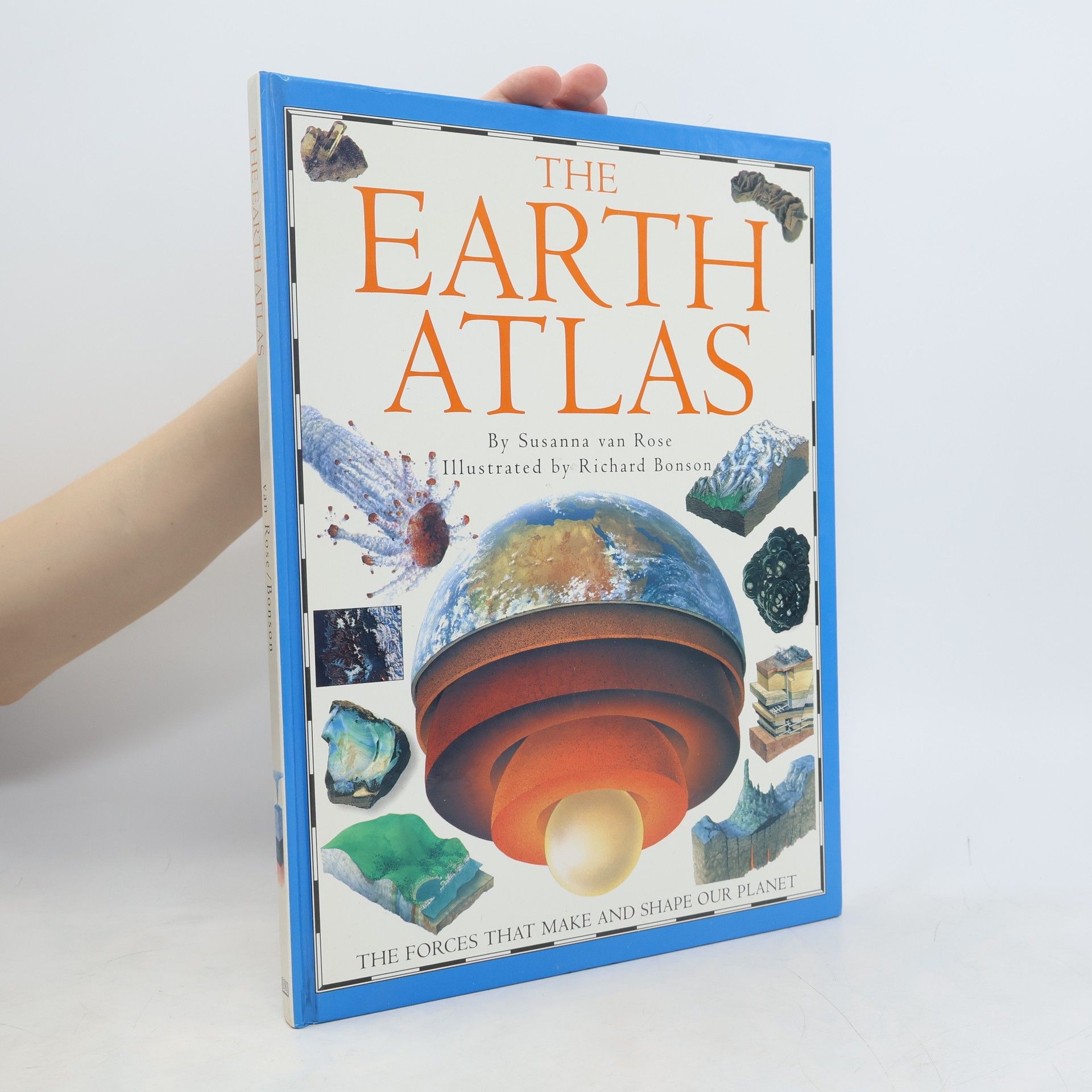Susanna Van Rose Picture Atlases: The Earth Atlas