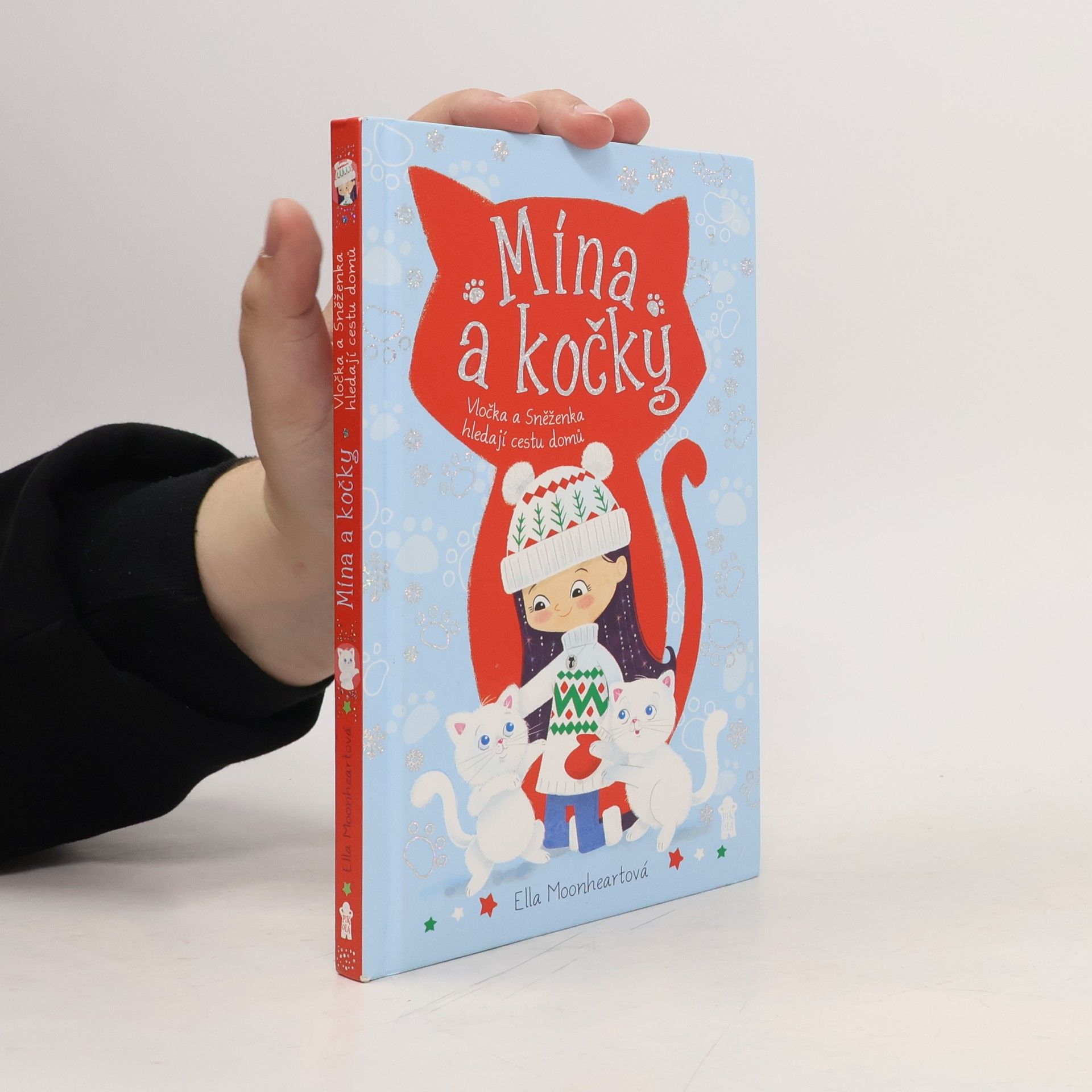 Ella Moonheart Vločka a Sněženka hledají cestu domů