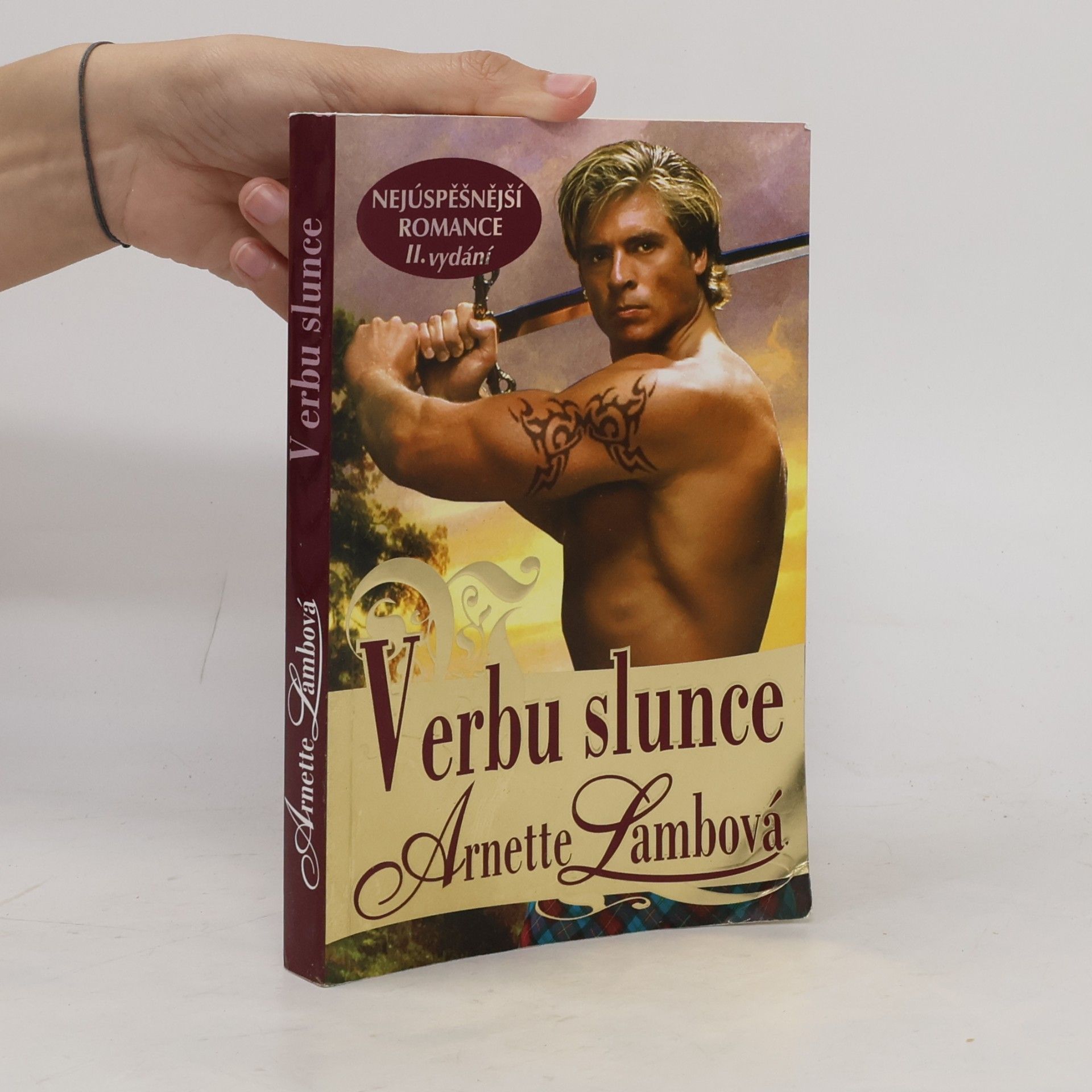 Arnette Lamb V erbu slunce