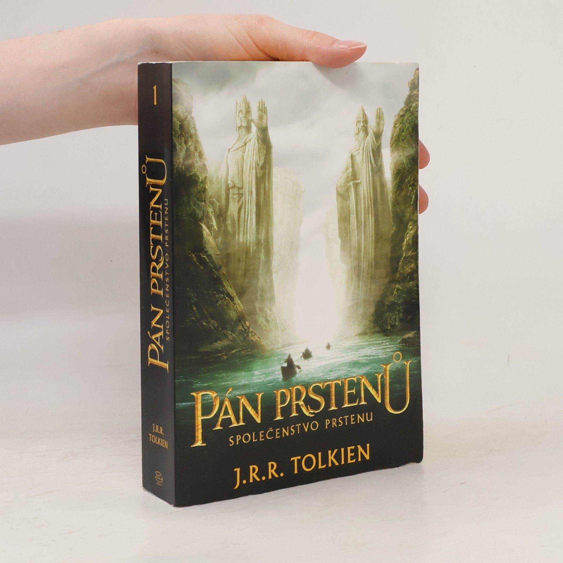 J. R. R. Tolkien Pán prstenů. Společenstvo prstenu