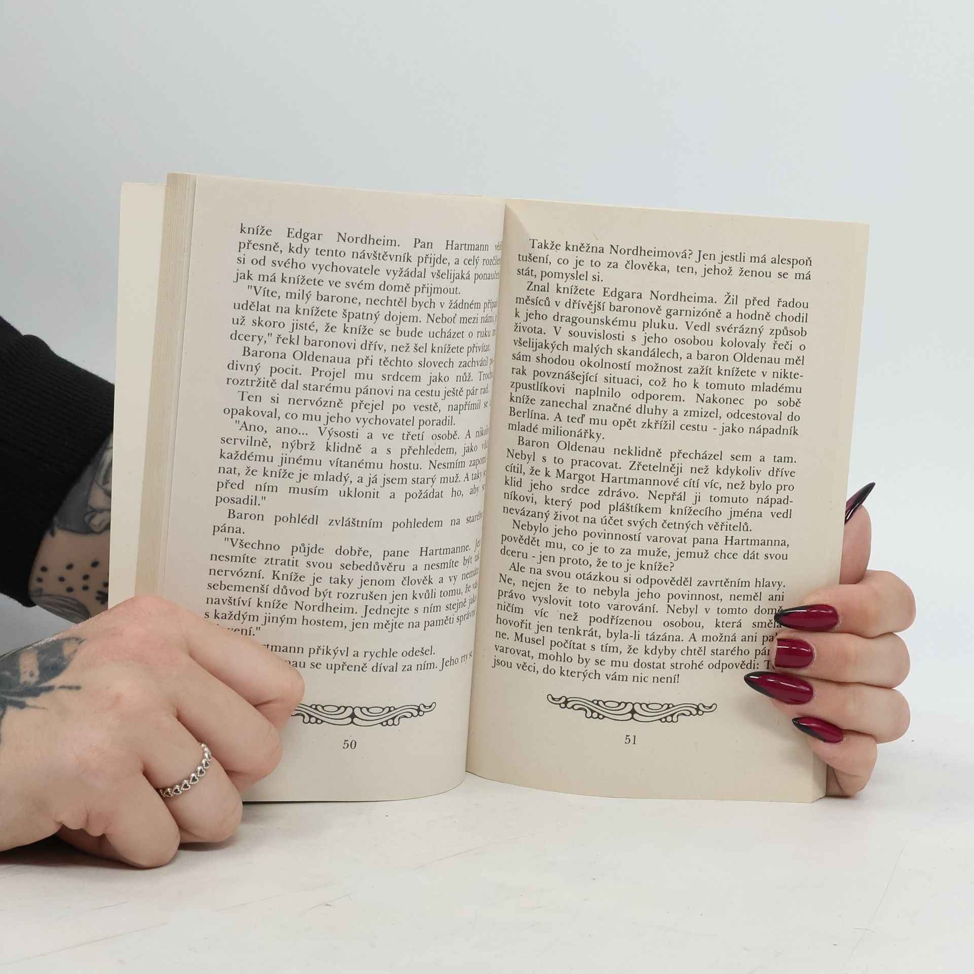 Hedwiga Courthsová-Mahlerová Manželství naoko