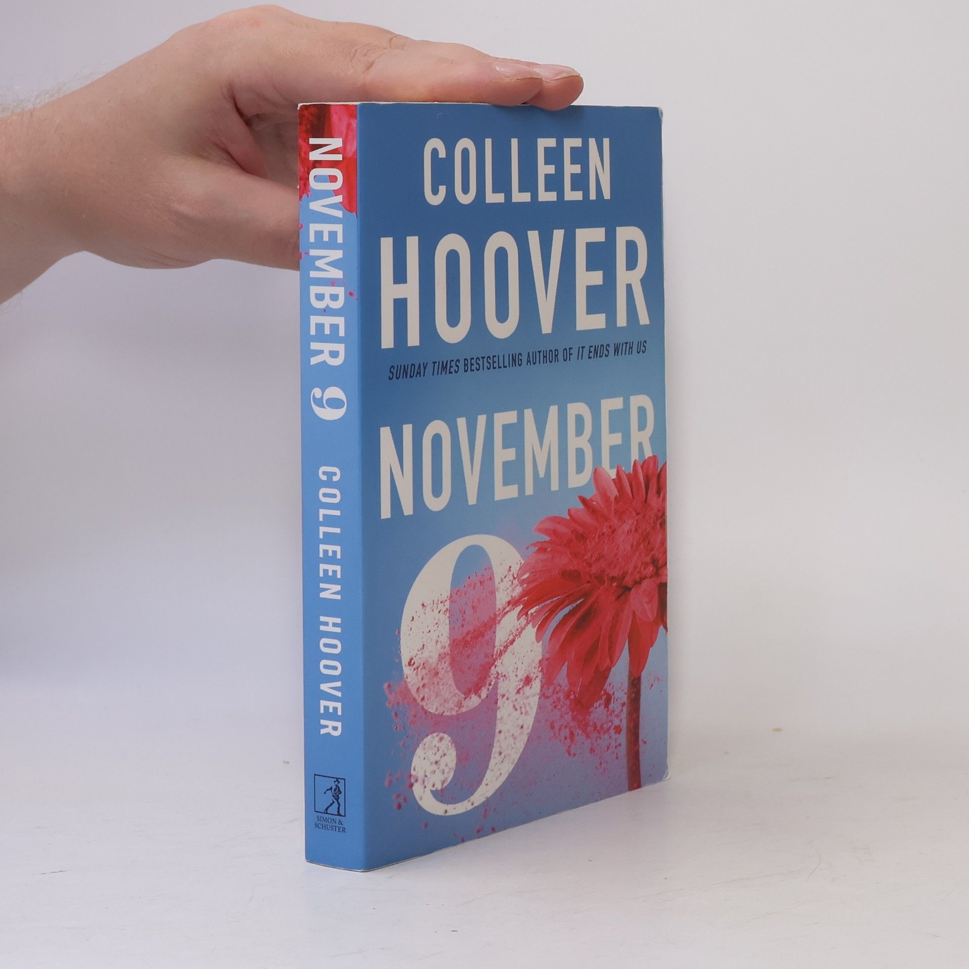 Colleen Hooverová November 9