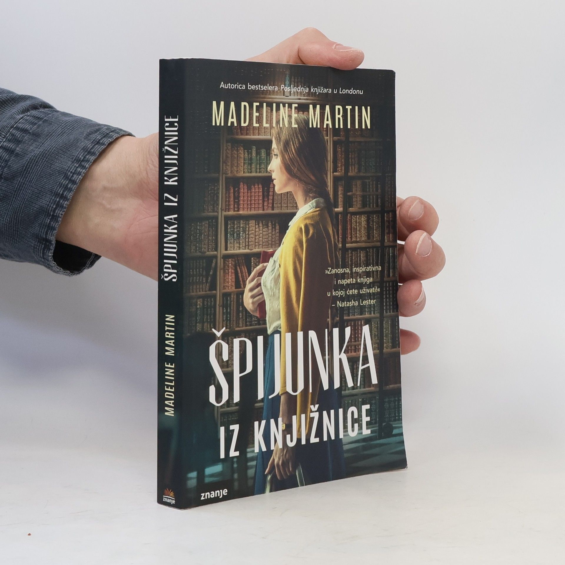 Madeline Martin Špijunka iz knjižnice