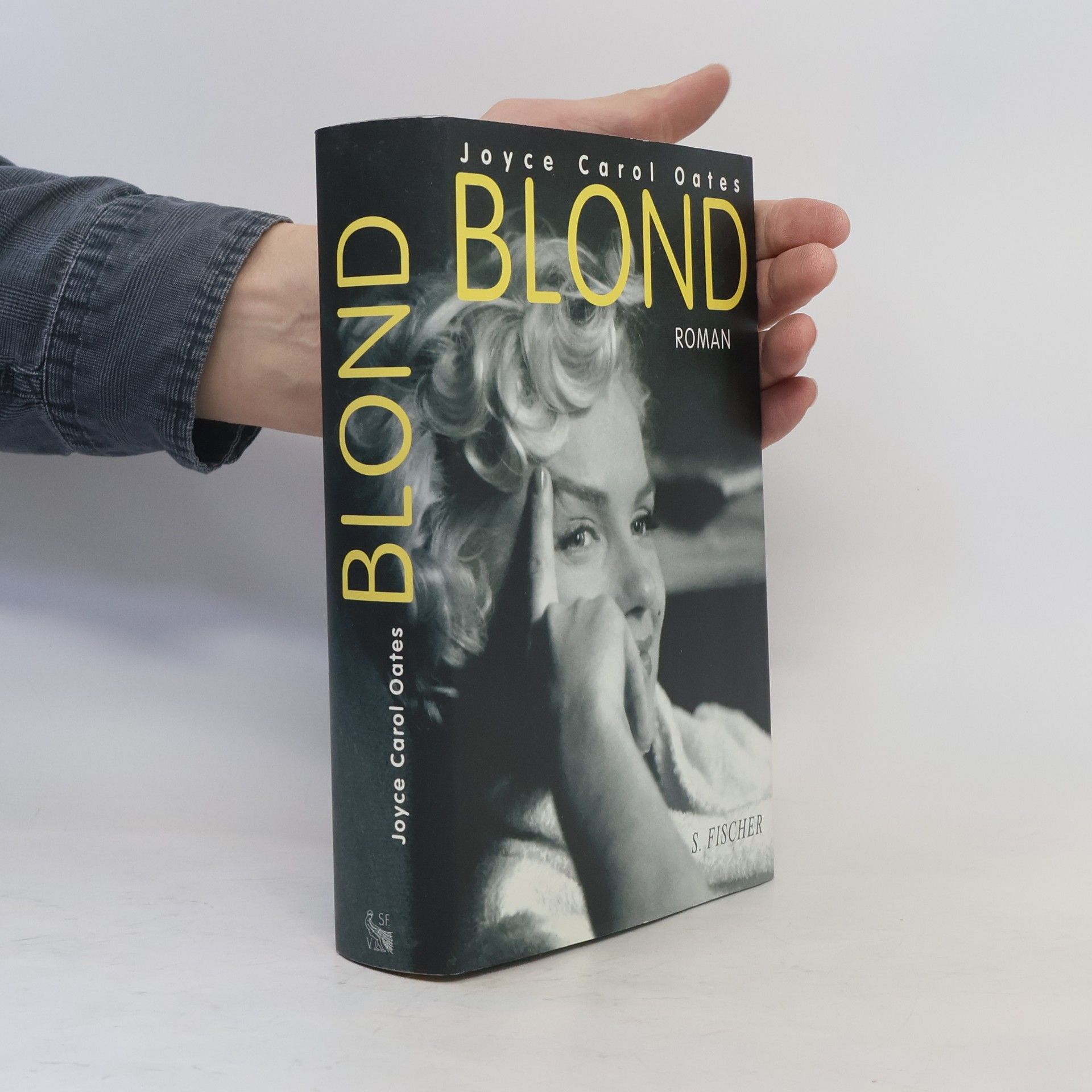 Joyce Carol Oates Blond