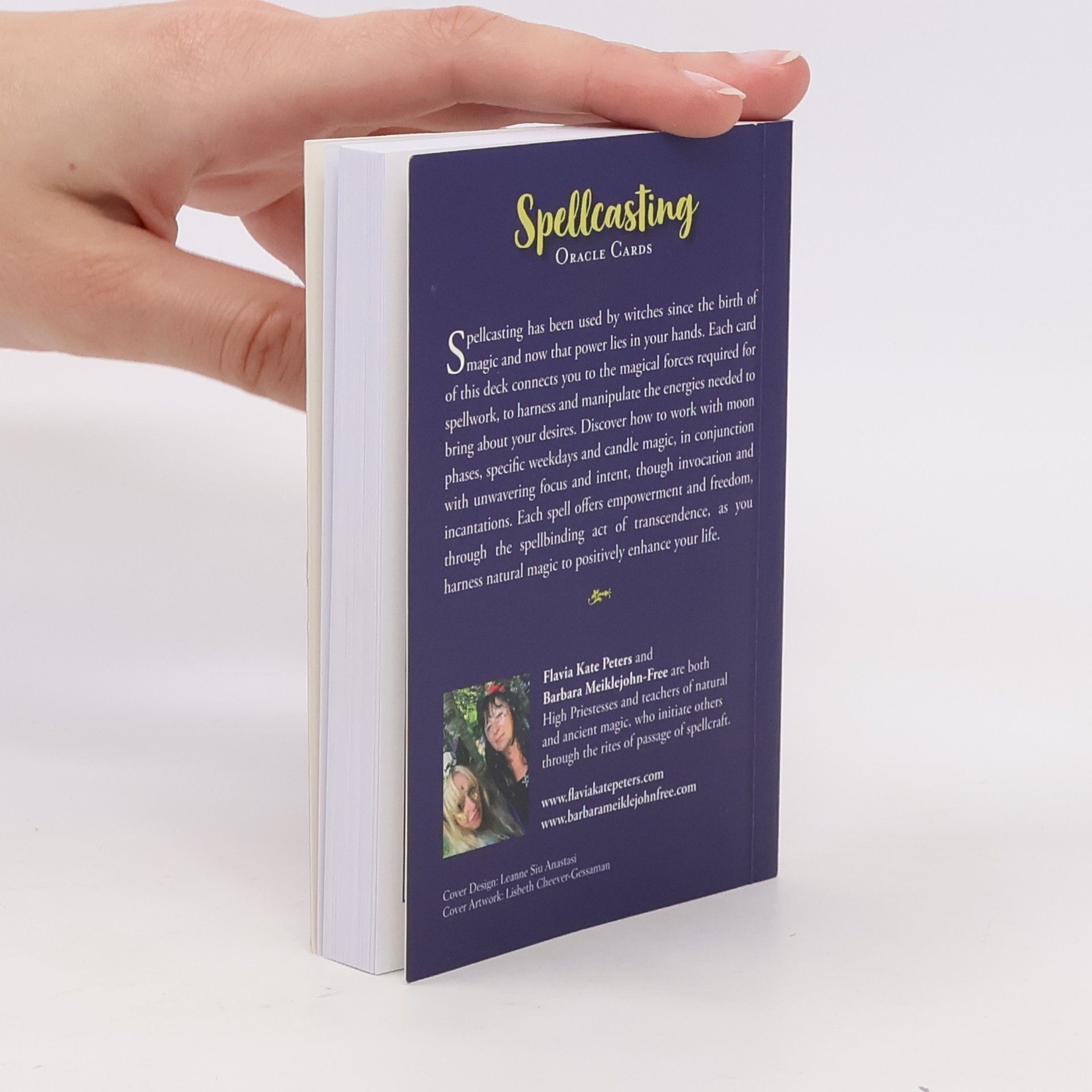 Flavia Kate Peters Spellcasting Oracle Cards