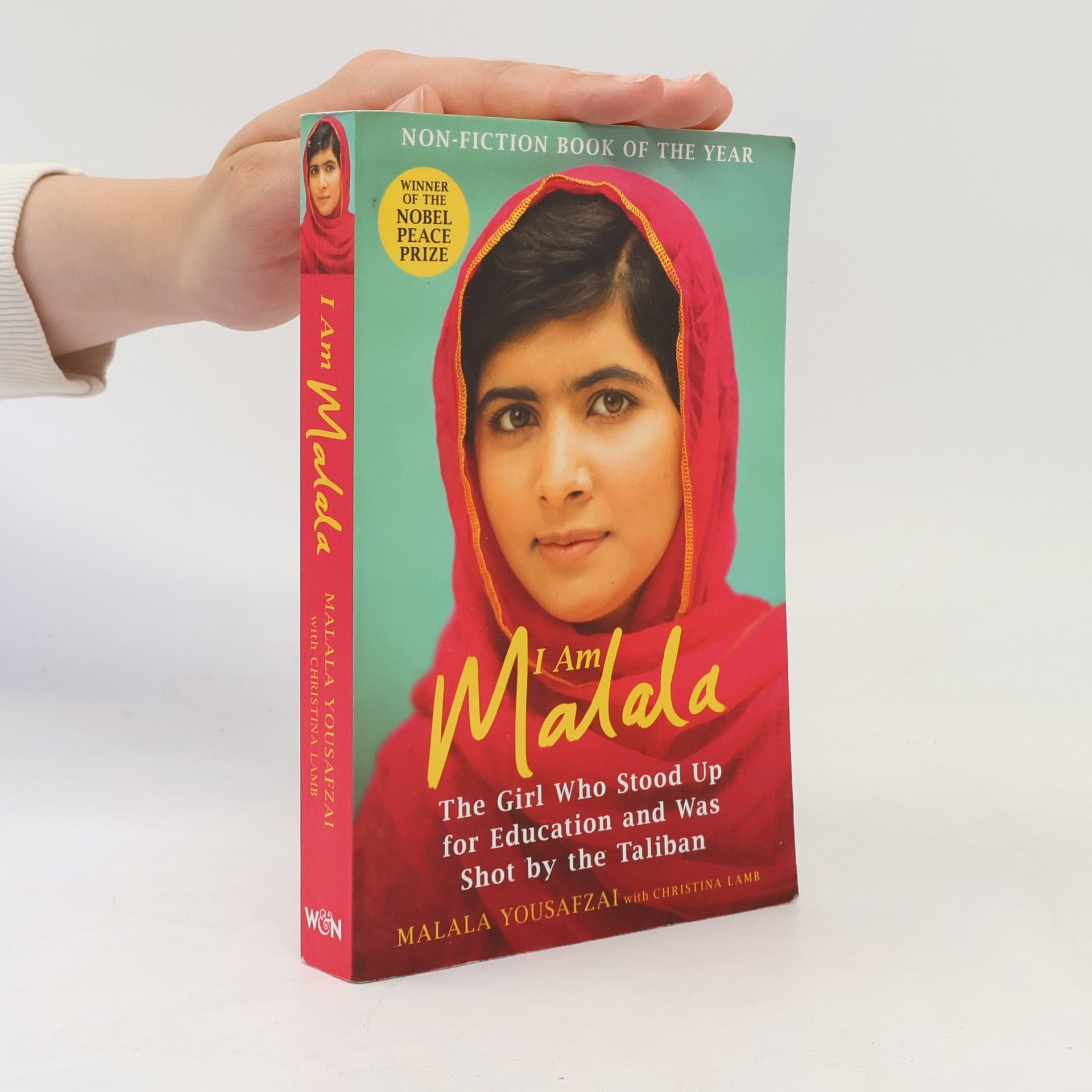 Malala Yousafzai I am Malala : the girl who stood up for education and was shot by the Taliban