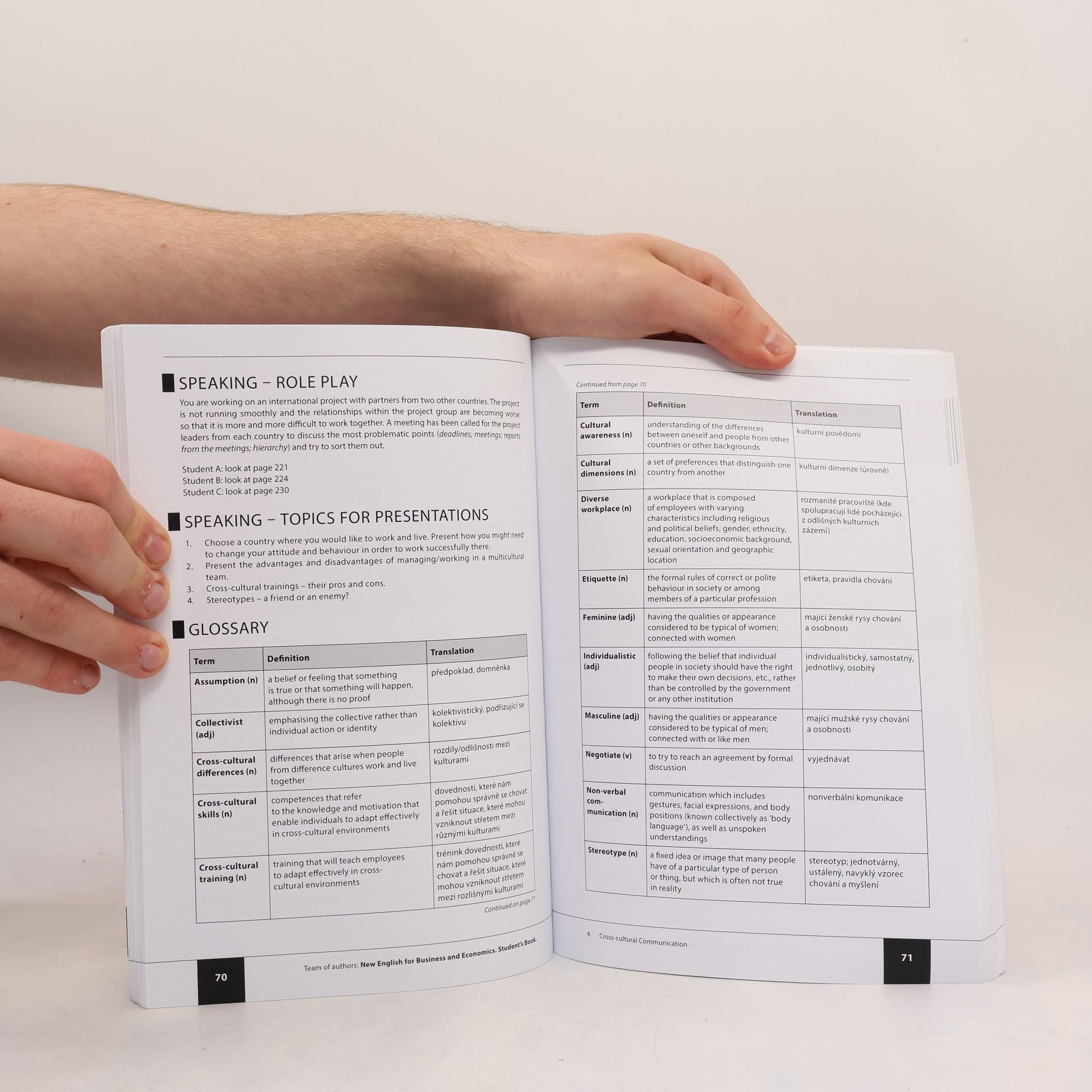 Autorenkollektiv New English for business and economics: Student's book