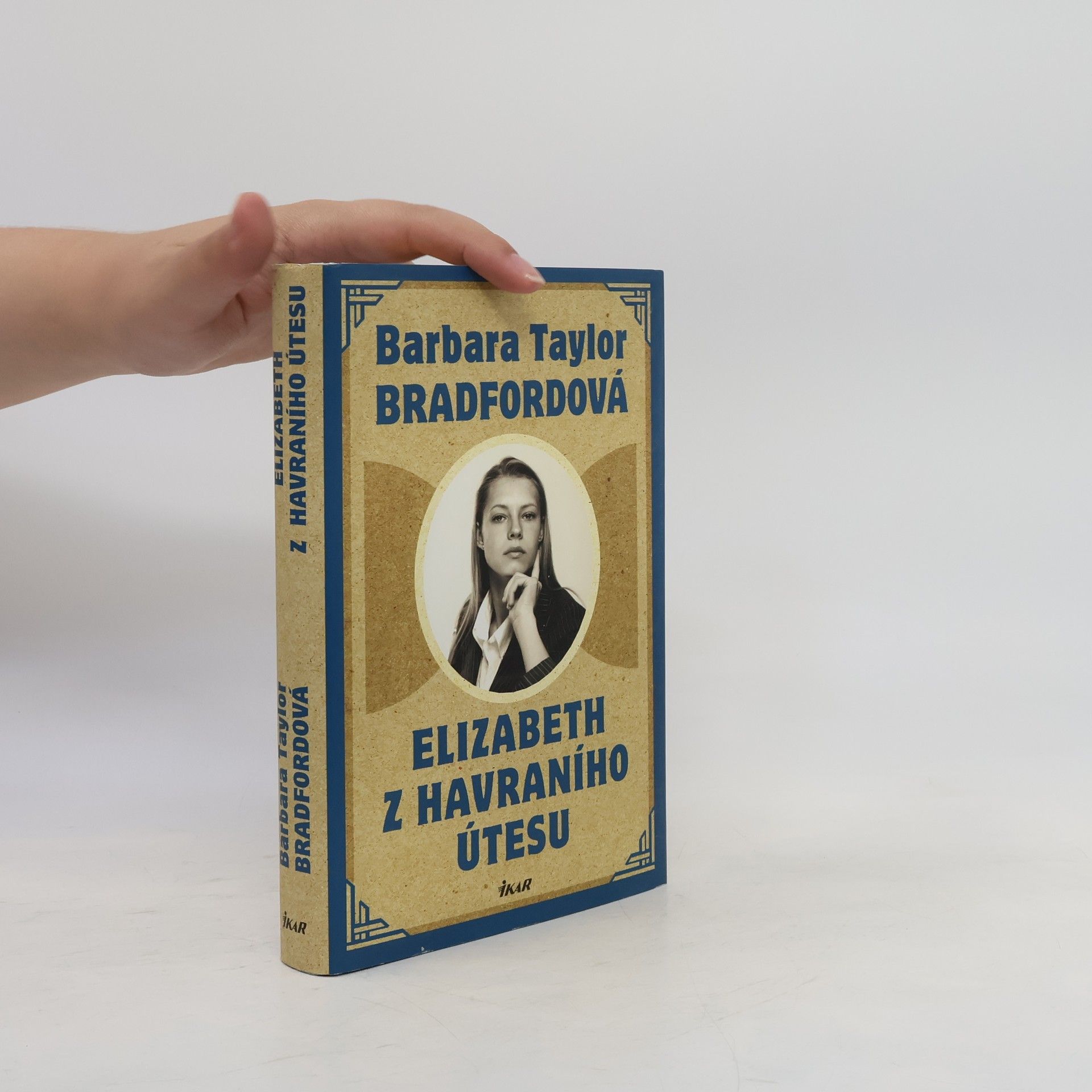 Barbara Taylor Bradford Elizabeth z Havraního útesu